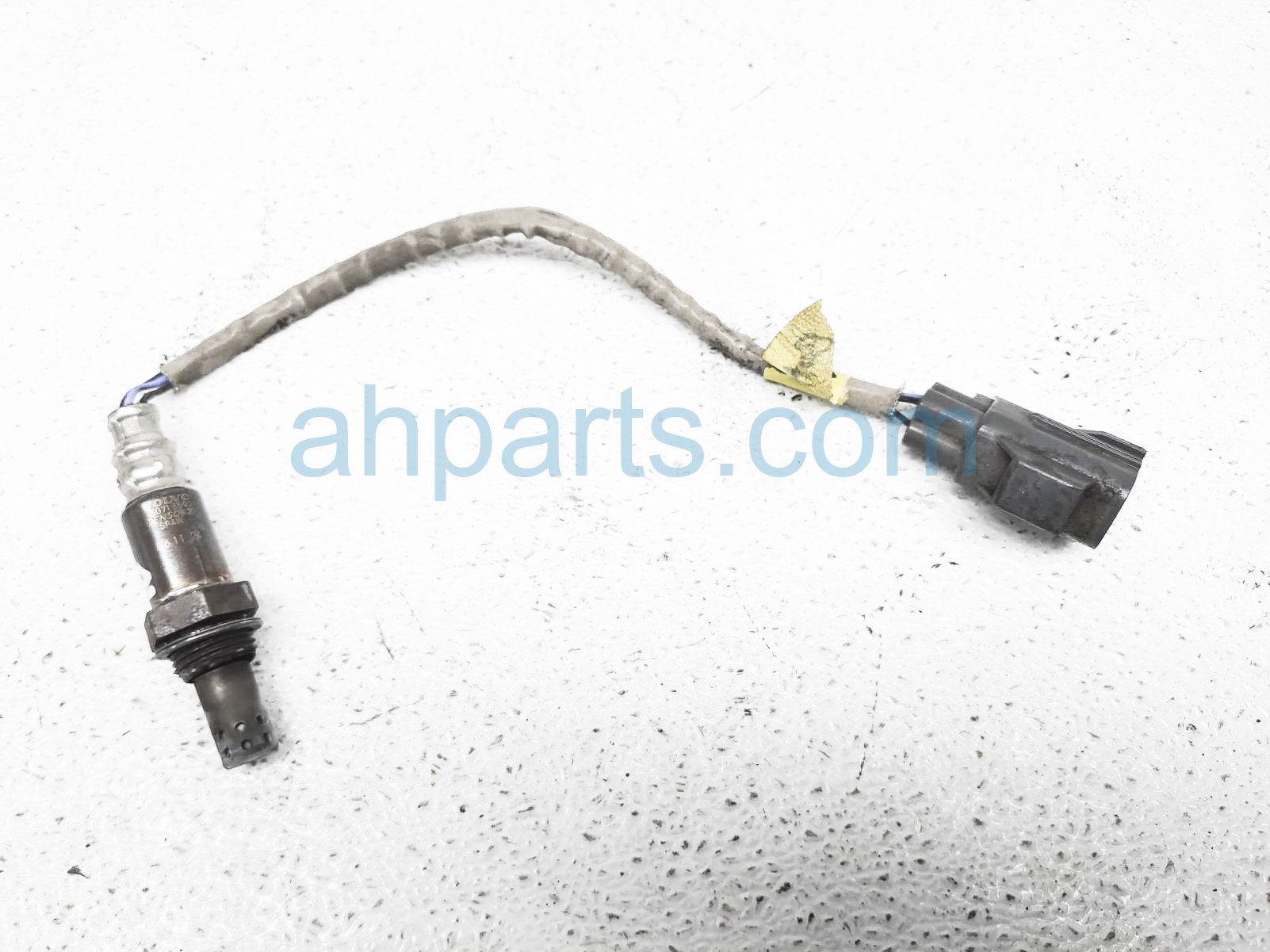 $25 Volvo RR/LH LOWER OXYGEN SENSOR $25 Volvo RR/LH LOWER OXYGEN SENSOR