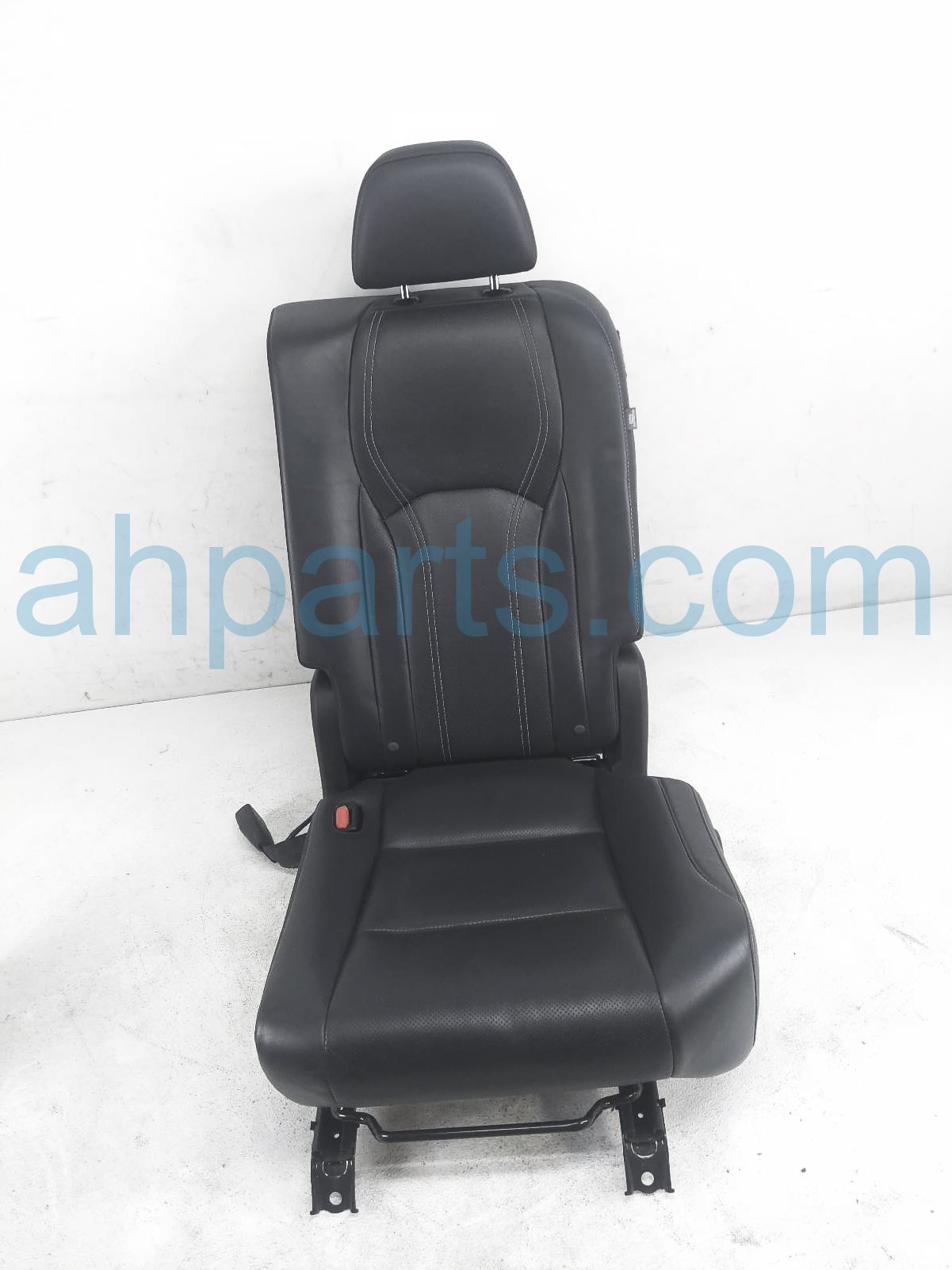 $500 Lexus 2ND ROW LH SEAT - BLACK W/ AIRBAG $500 Lexus 2ND ROW LH SEAT - BLACK W/ AIRBAG