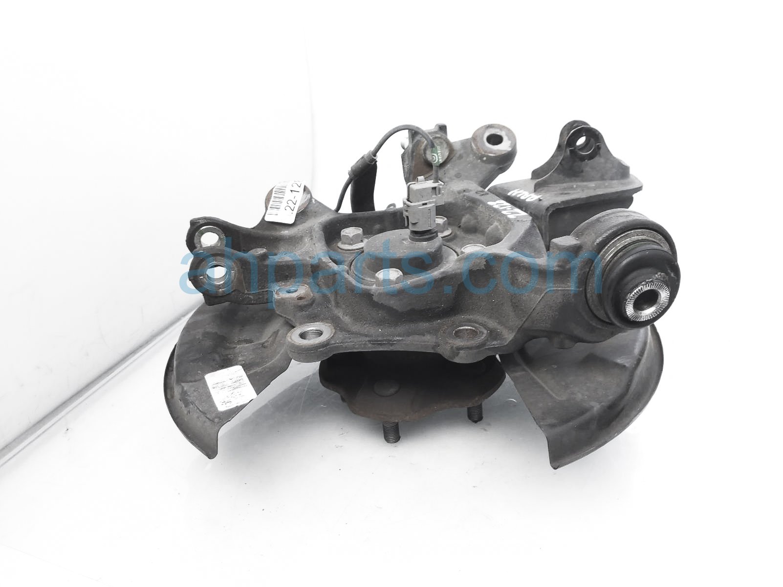 $249 Lexus RR/LH SPINDLE KNUCKLE HUB - FWD $249 Lexus RR/LH SPINDLE KNUCKLE HUB - FWD