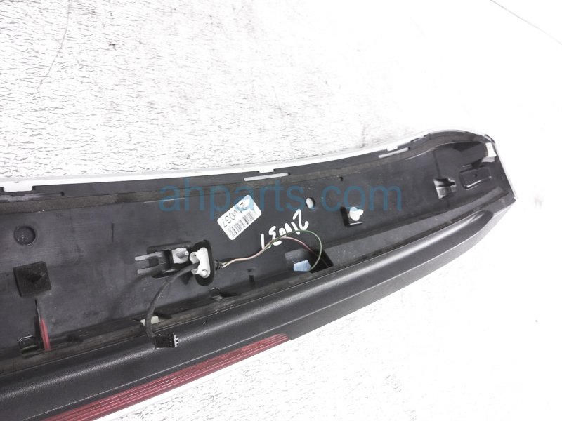 2011 Audi Q5 Audi Trunk / Wing Rear Spoiler Assy - Silver 8R0-827-933-C ...