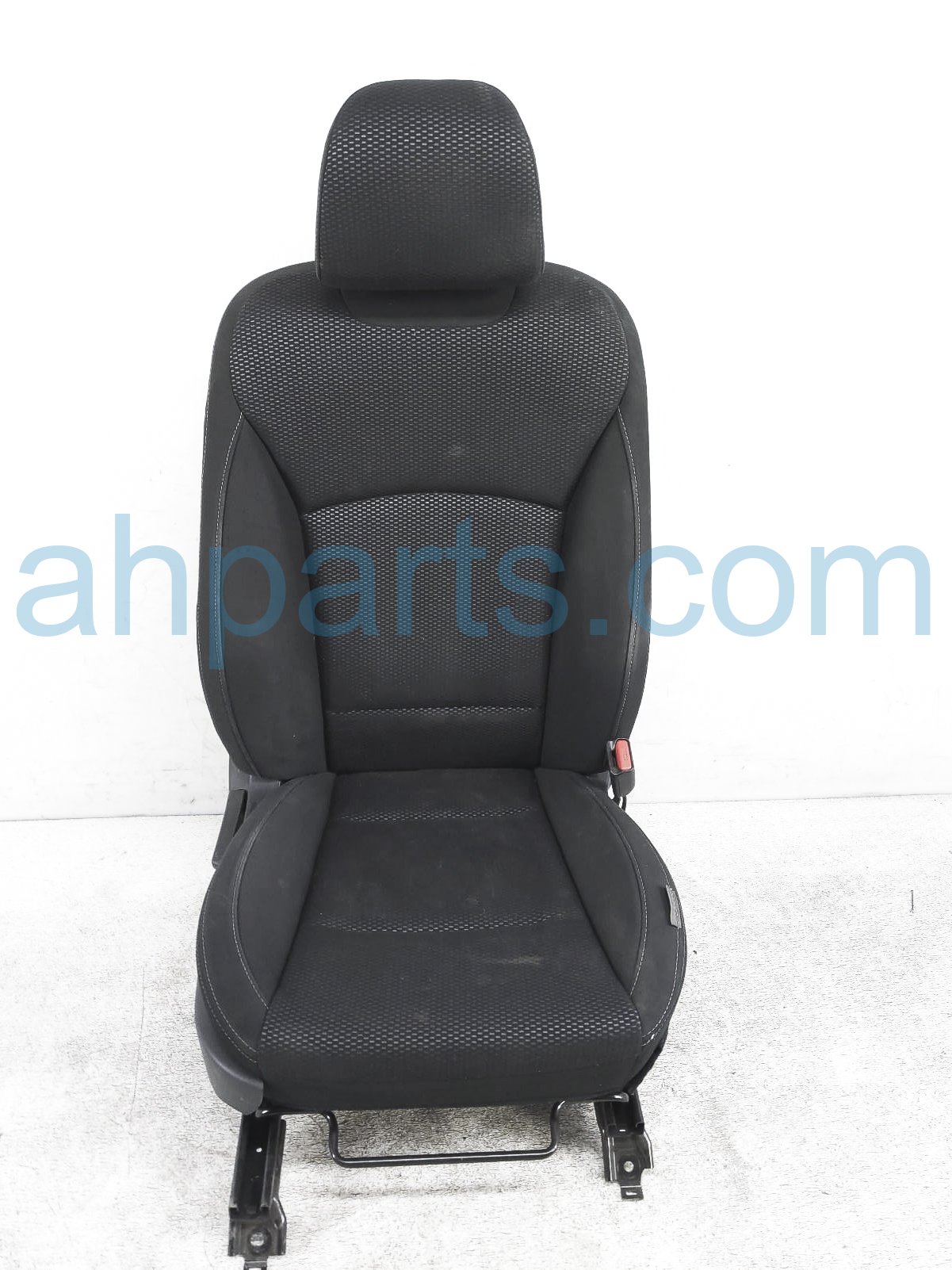 $149 Subaru FR/RH SEAT - BLACK - W/ AIRBAG $149 Subaru FR/RH SEAT - BLACK - W/ AIRBAG