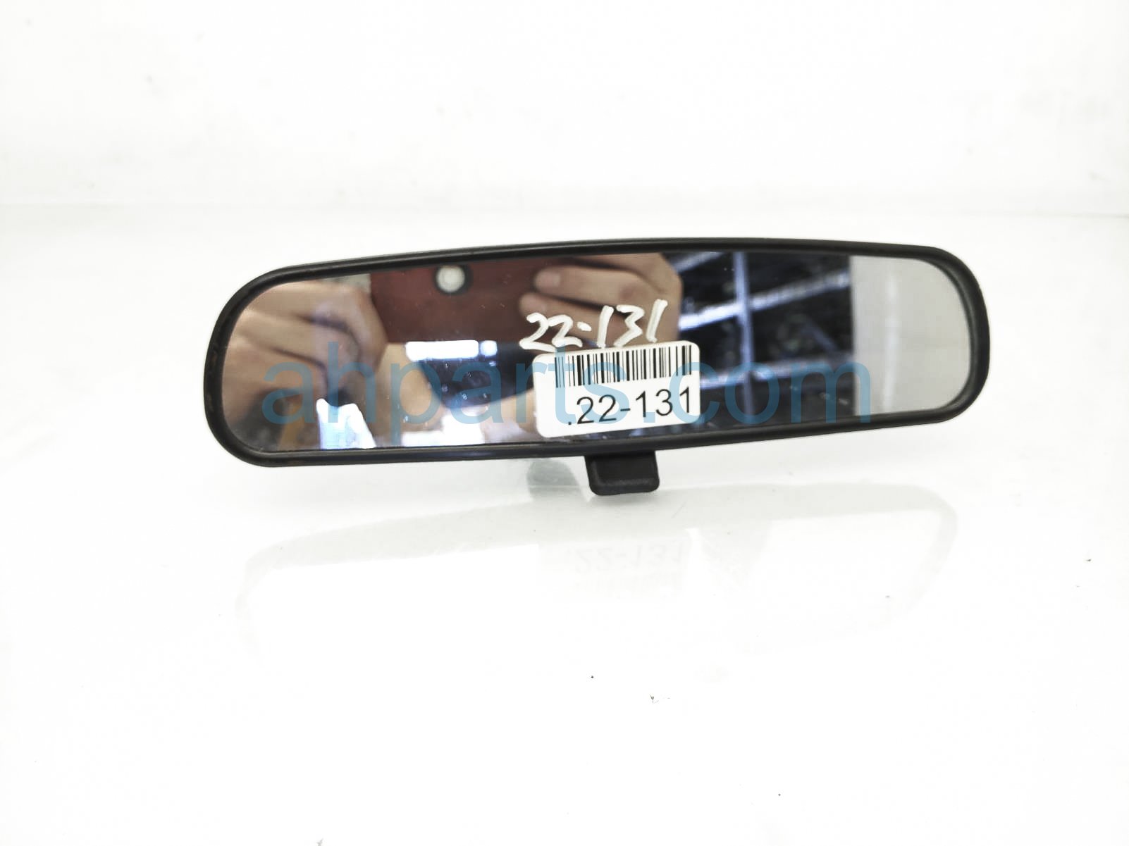 thumbnail image 2 of Vintage Bomber Style Interior Rear View Mirror - Chevy Hot Rod - MIKES 57M1003000 2 of 6