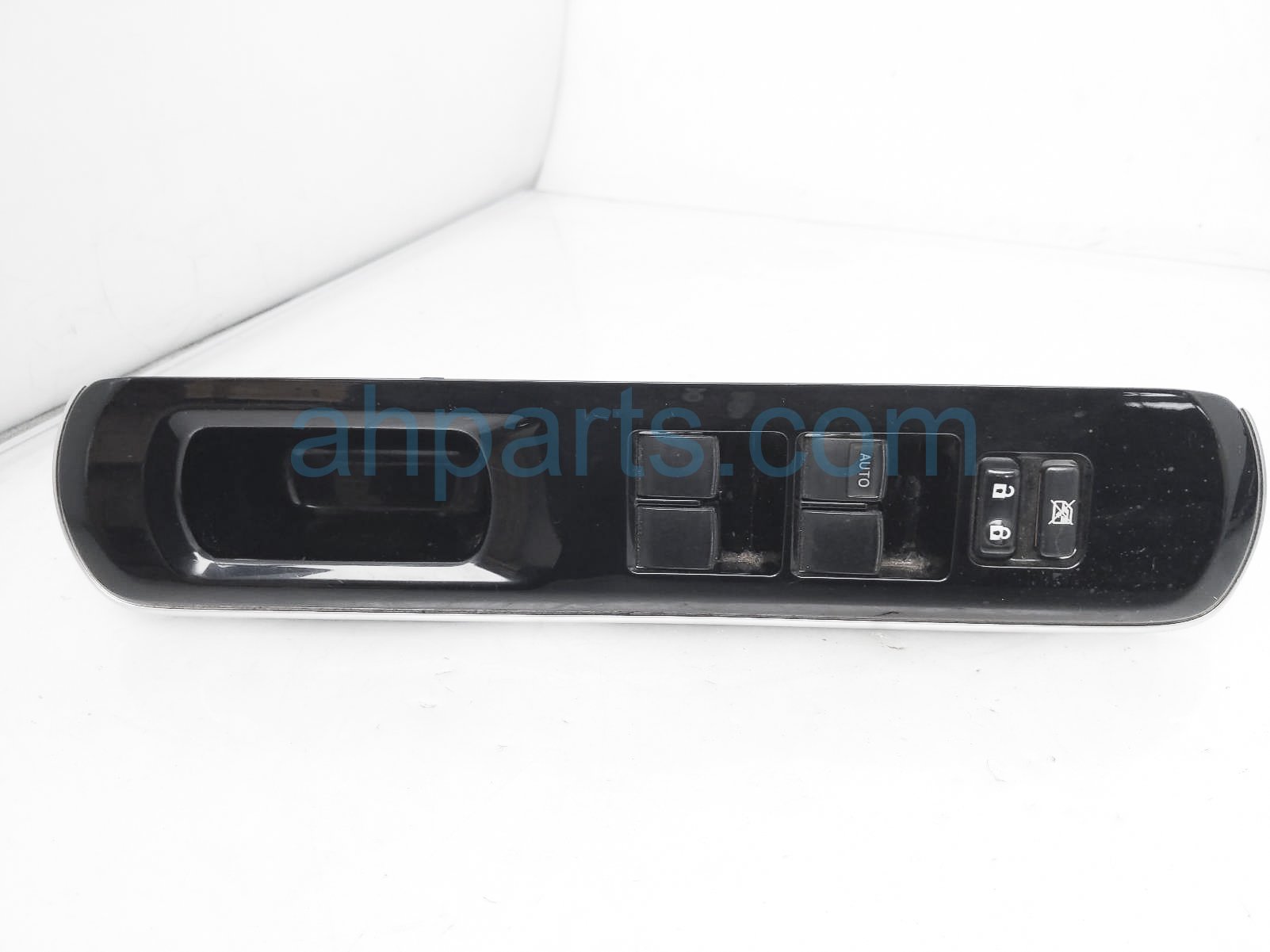 $60 Toyota MASTER WINDOW CONTROL SWITCH $60 Toyota MASTER WINDOW CONTROL SWITCH