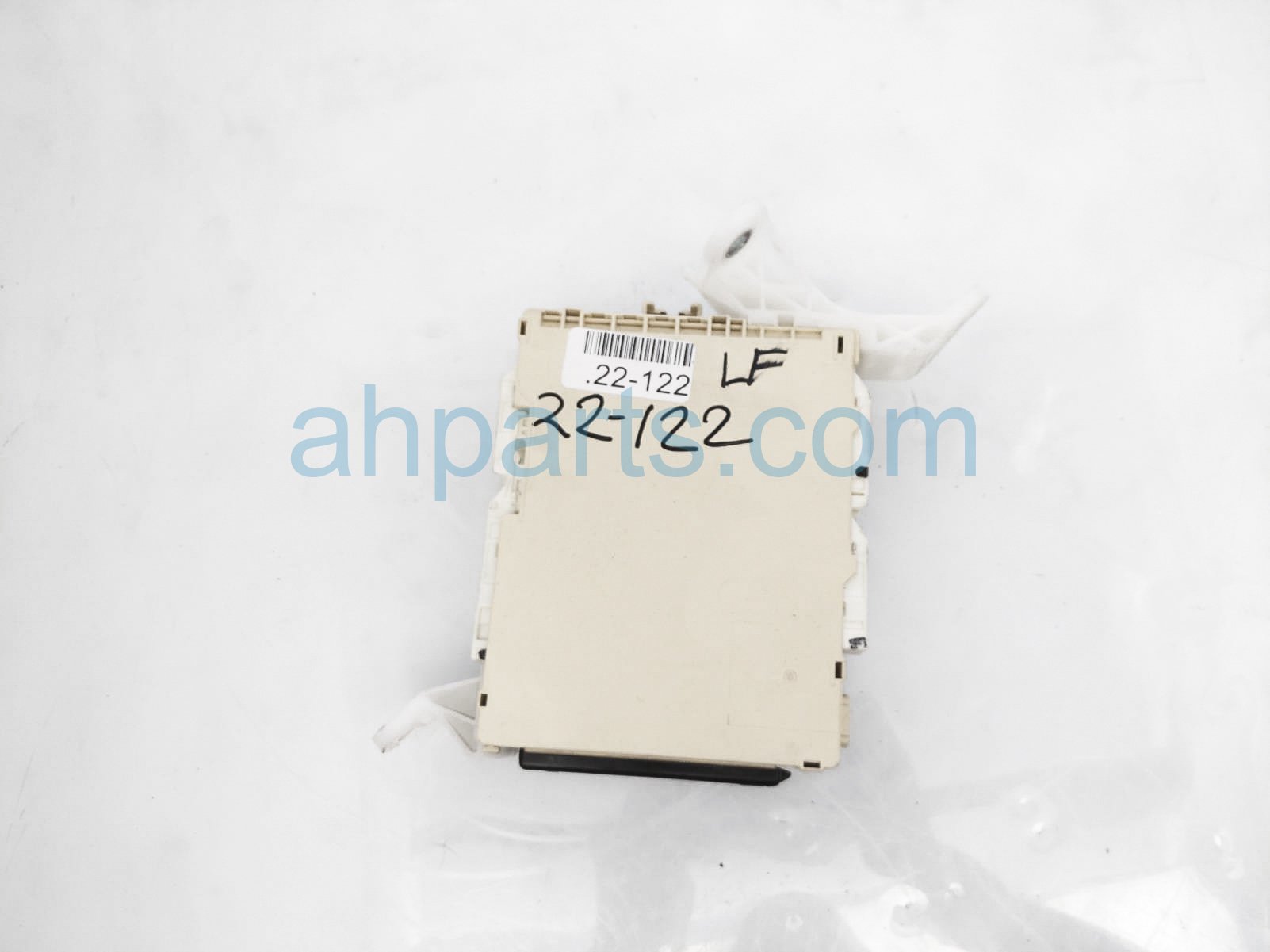 $45 Toyota DASH FUSE BOX CABIN $45 Toyota DASH FUSE BOX CABIN