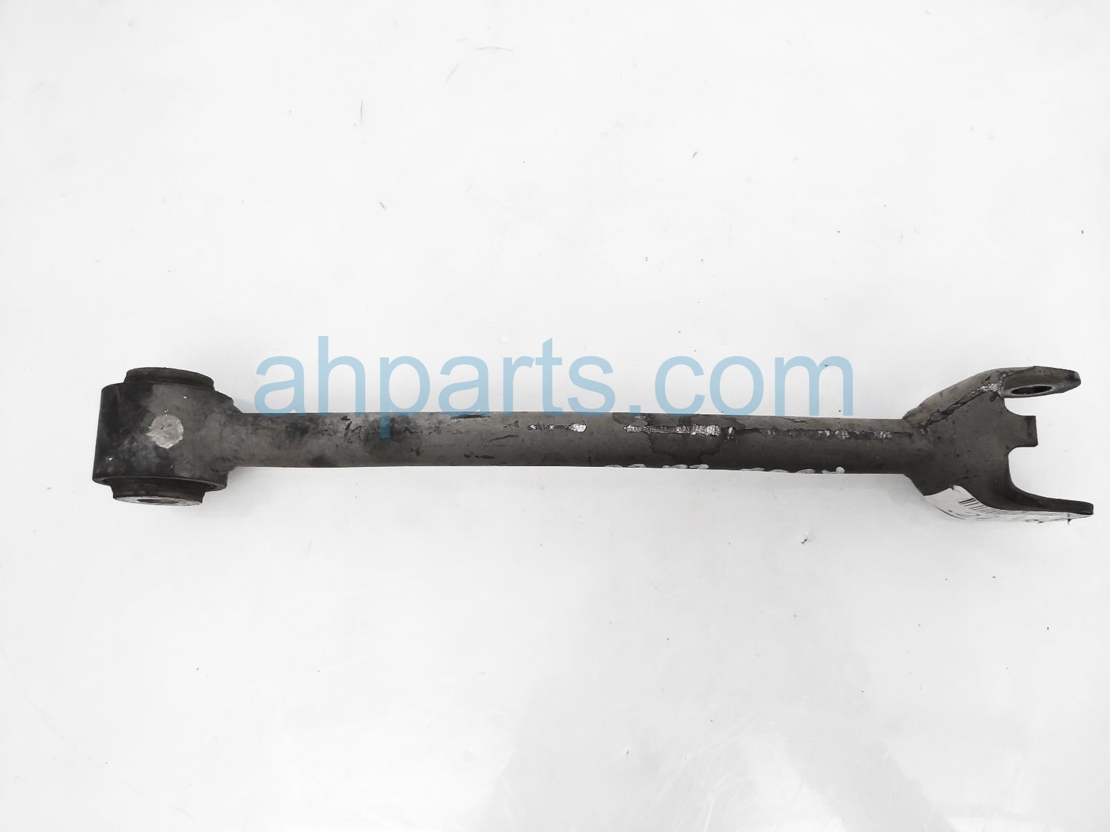 $30 Nissan RR/RH TRACK BAR / LOWER CONTROL ARM $30 Nissan RR/RH TRACK BAR / LOWER CONTROL ARM
