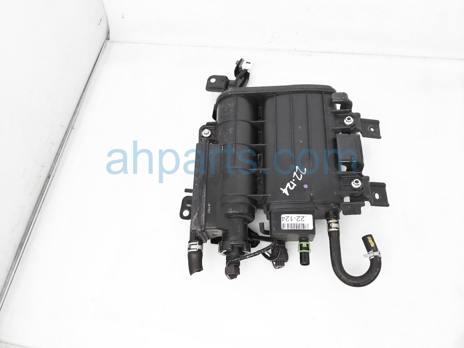 $150 Mazda FUEL VAPOR CHARCOAL CANISTER $150 Mazda FUEL VAPOR CHARCOAL CANISTER