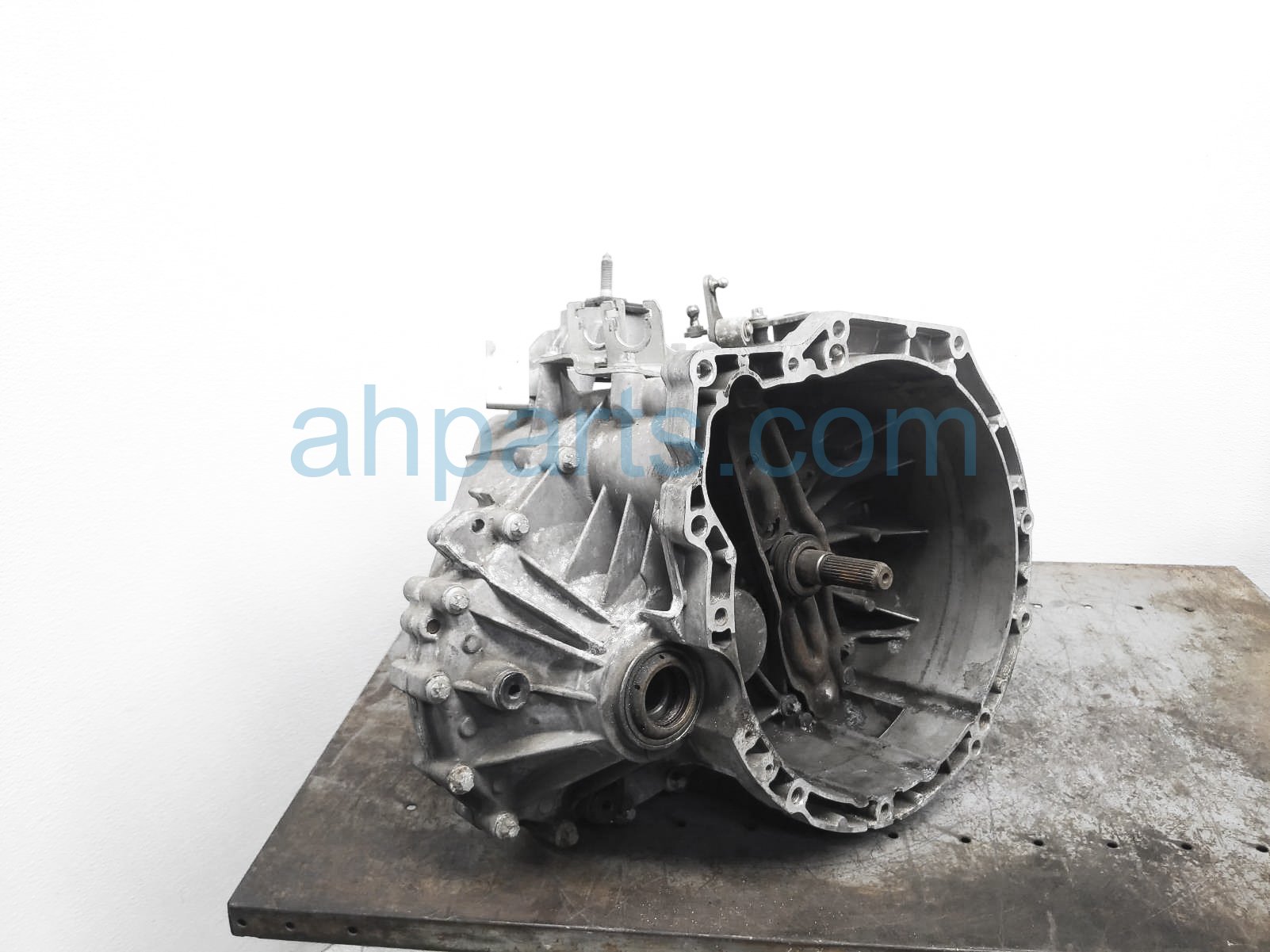 $199 BMW M/T TRANSMISSION = 72K MILES $199 BMW M/T TRANSMISSION = 72K MILES