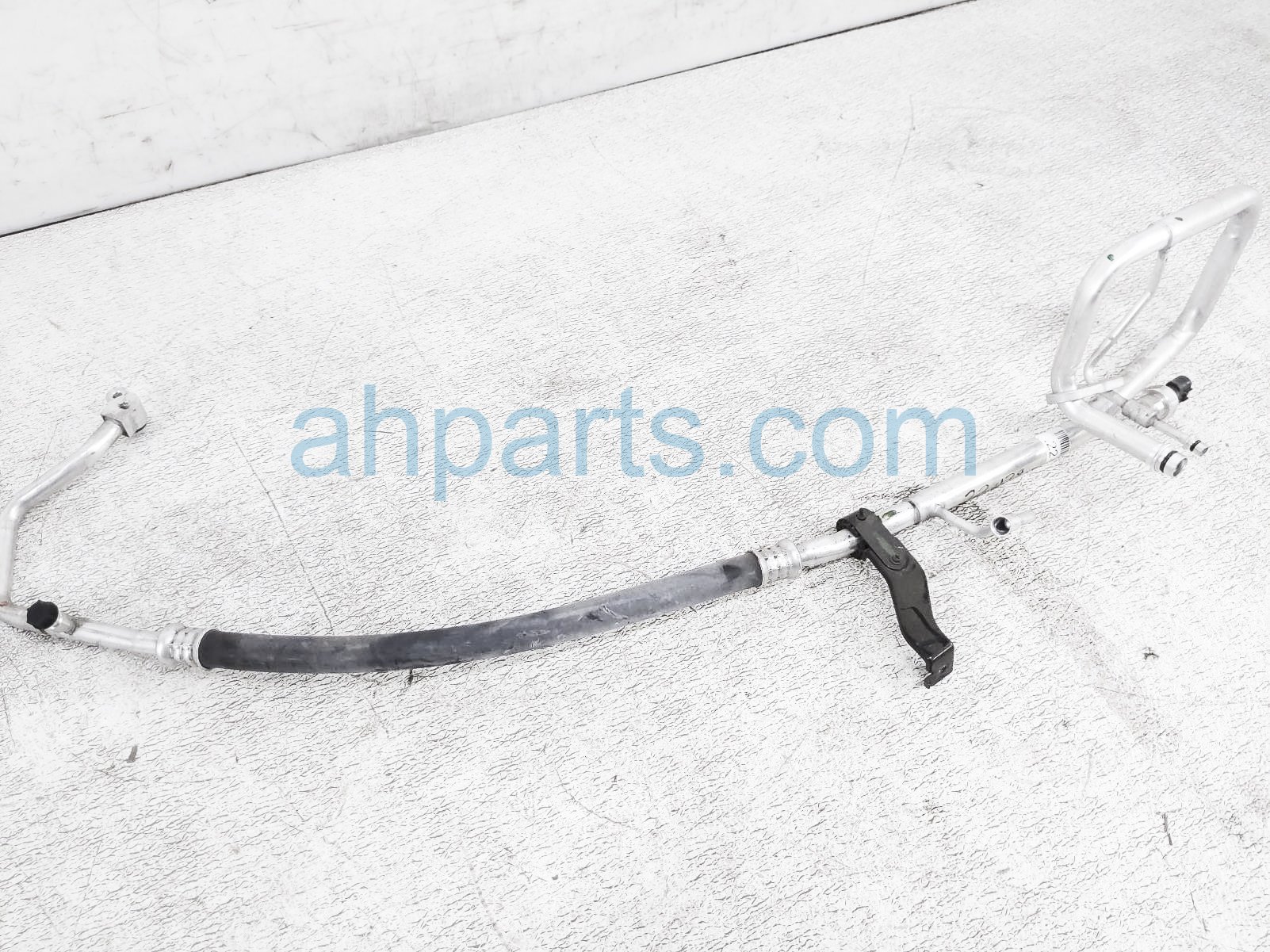 $20 Subaru AC SUCTION HOSE $20 Subaru AC SUCTION HOSE