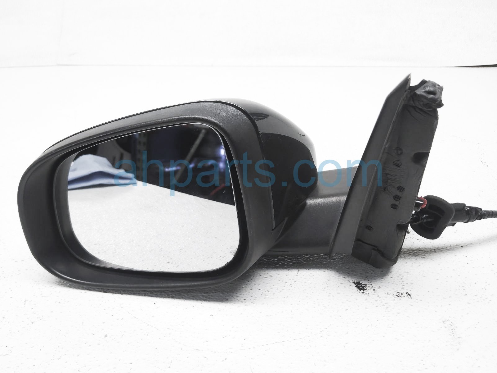 $250 Volvo LH SIDE VIEW MIRROR - BLACK W/ BLIS $250 Volvo LH SIDE VIEW MIRROR - BLACK W/ BLIS