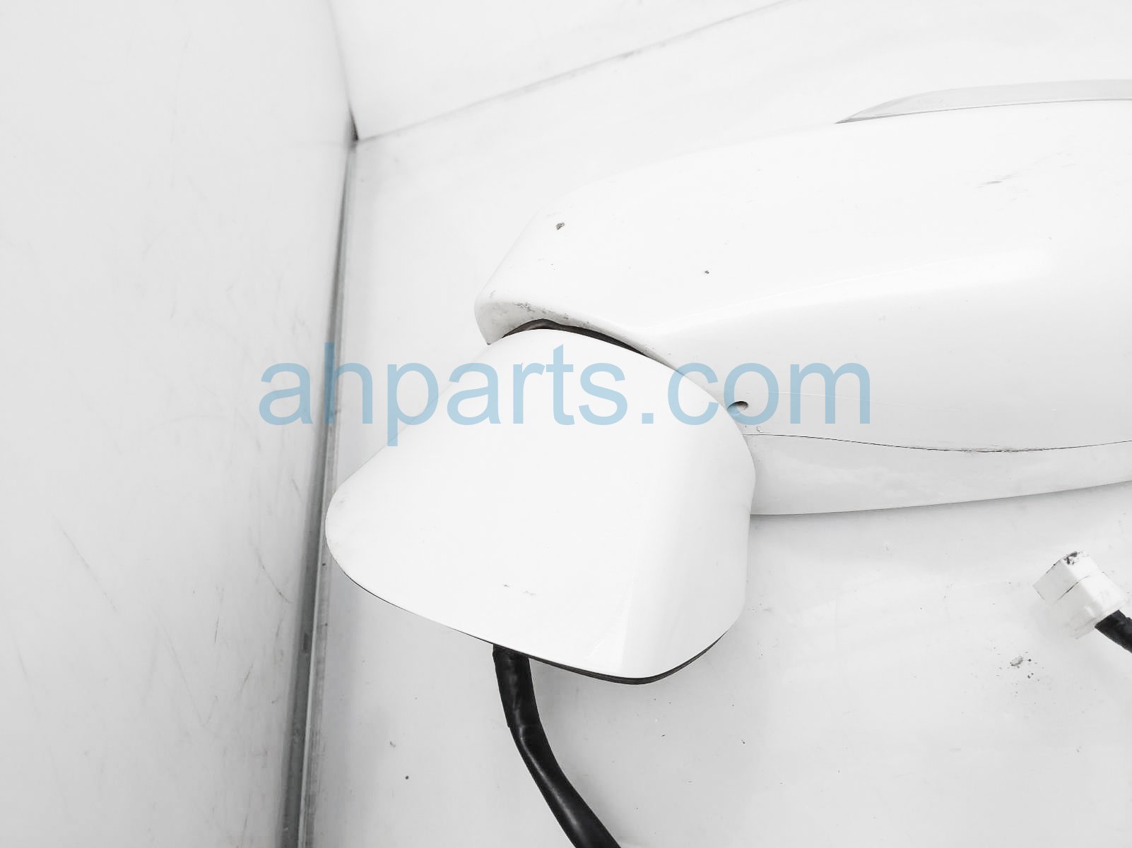 Sold 2017 Acura RDX Rear Driver Side View Mirror - White 76250-TX4 