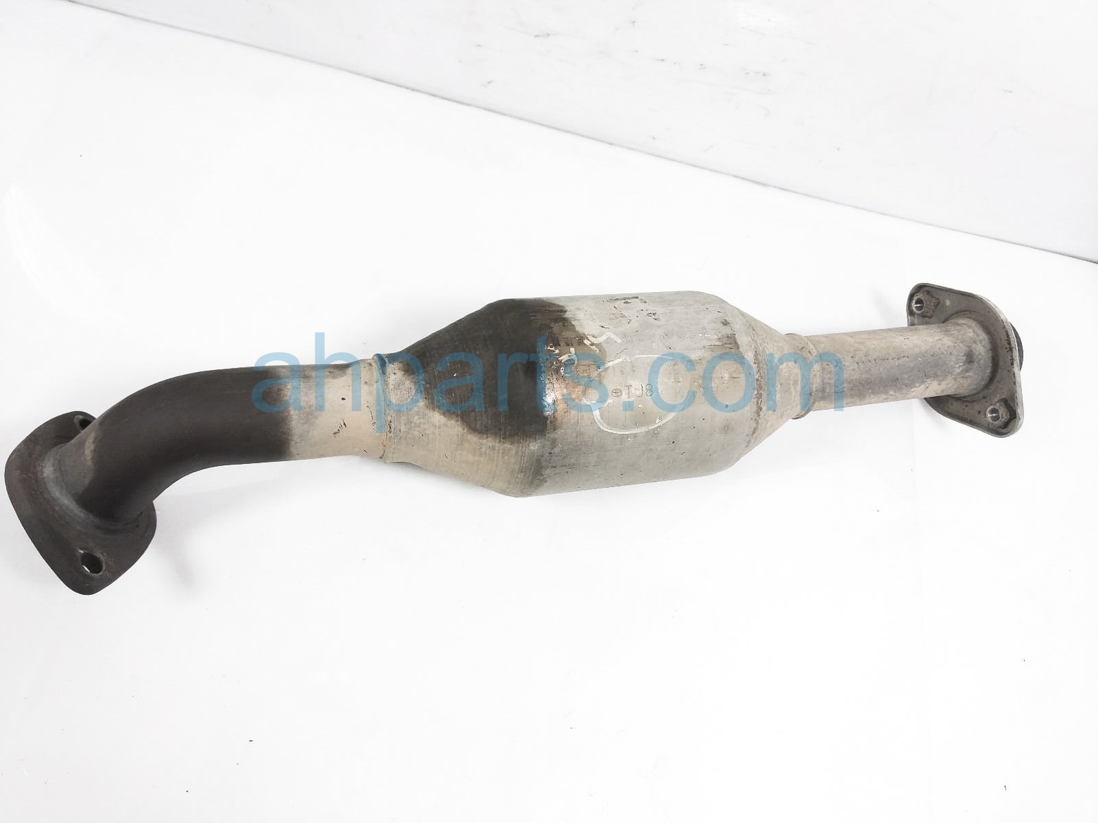 $445 Toyota RH CONVERTER & PIPE ASSY - LONG BED $445 Toyota RH CONVERTER & PIPE ASSY - LONG BED