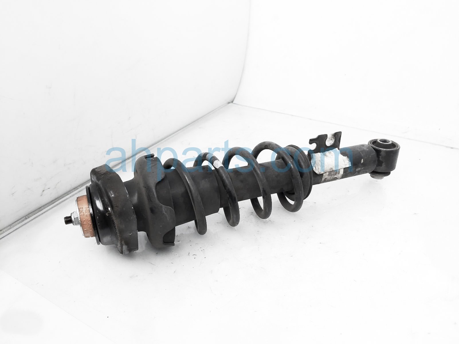 $70 BMW RR/LH STRUT + SPRING $70 BMW RR/LH STRUT + SPRING