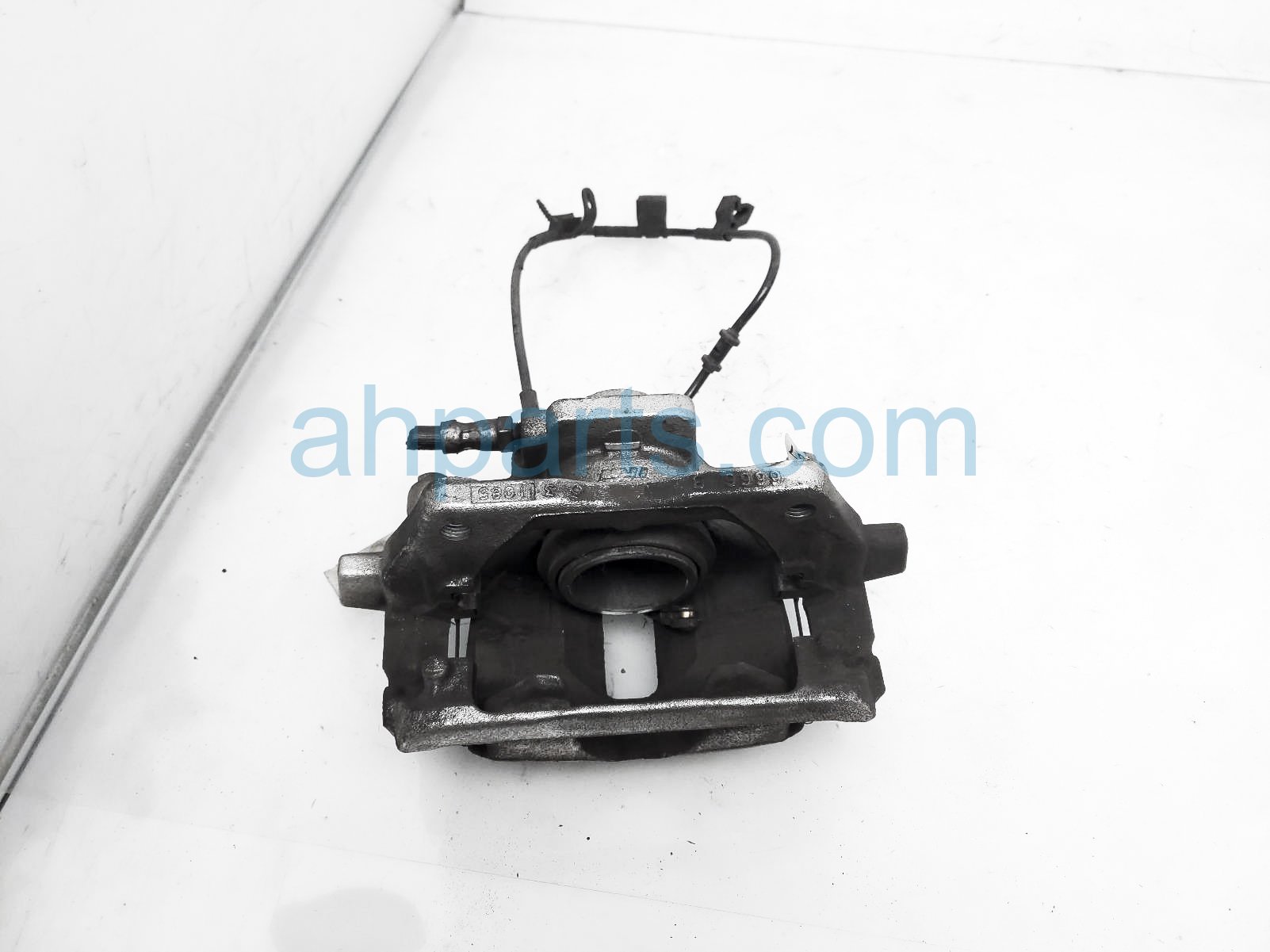 $40 BMW FR/LH BRAKE CALIPER $40 BMW FR/LH BRAKE CALIPER