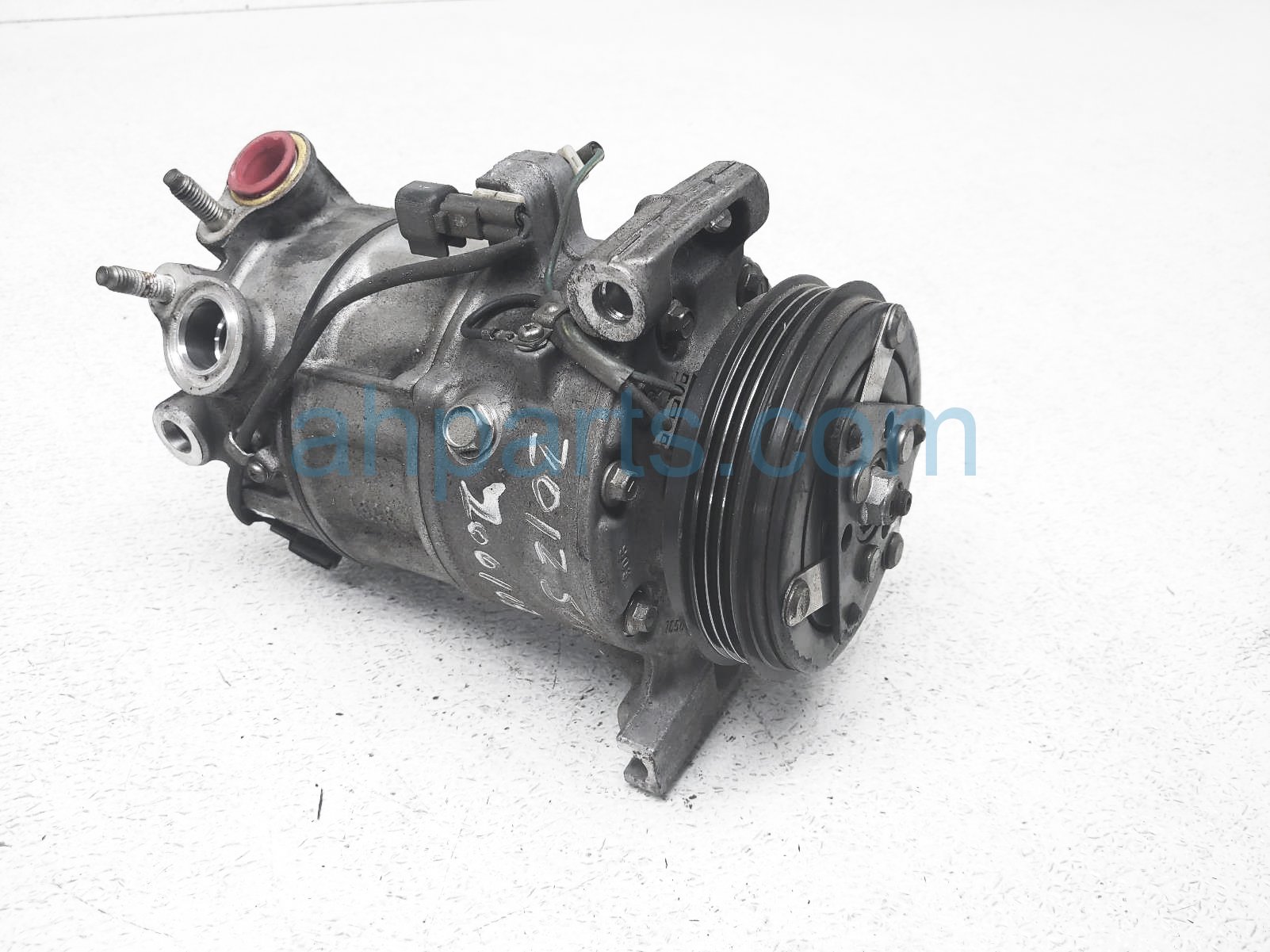 $94 Volvo AC PUMP / COMPRESSOR $94 Volvo AC PUMP / COMPRESSOR