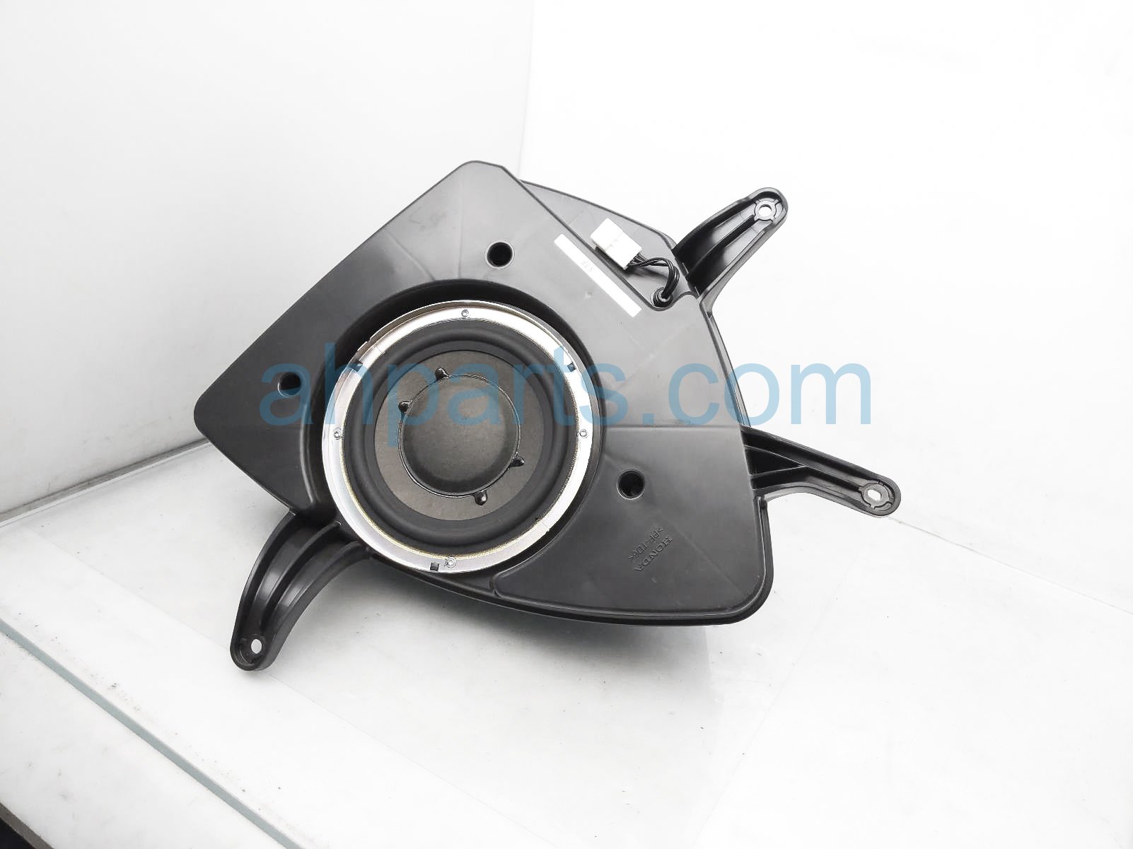 $45 Acura SUBWOOFER SPEAKER ASSY $45 Acura SUBWOOFER SPEAKER ASSY