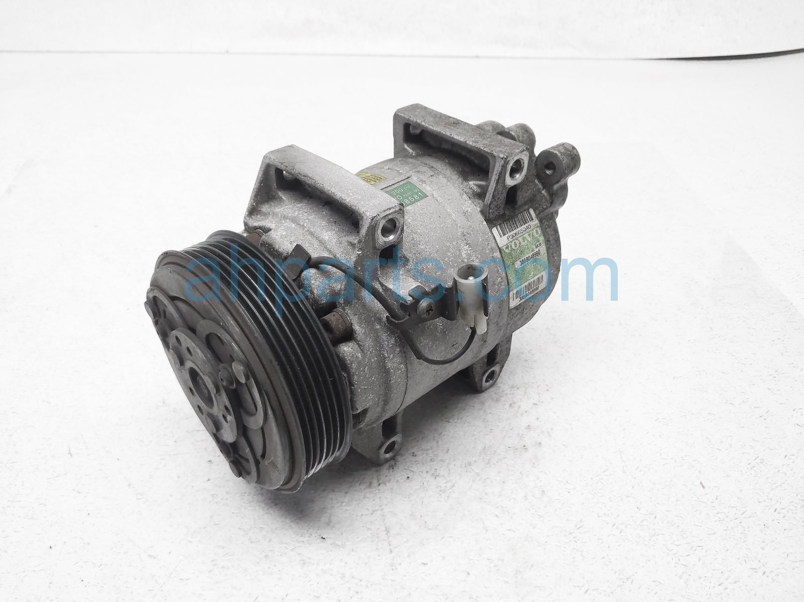 $45 Volvo AC PUMP / COMPRESSOR $45 Volvo AC PUMP / COMPRESSOR