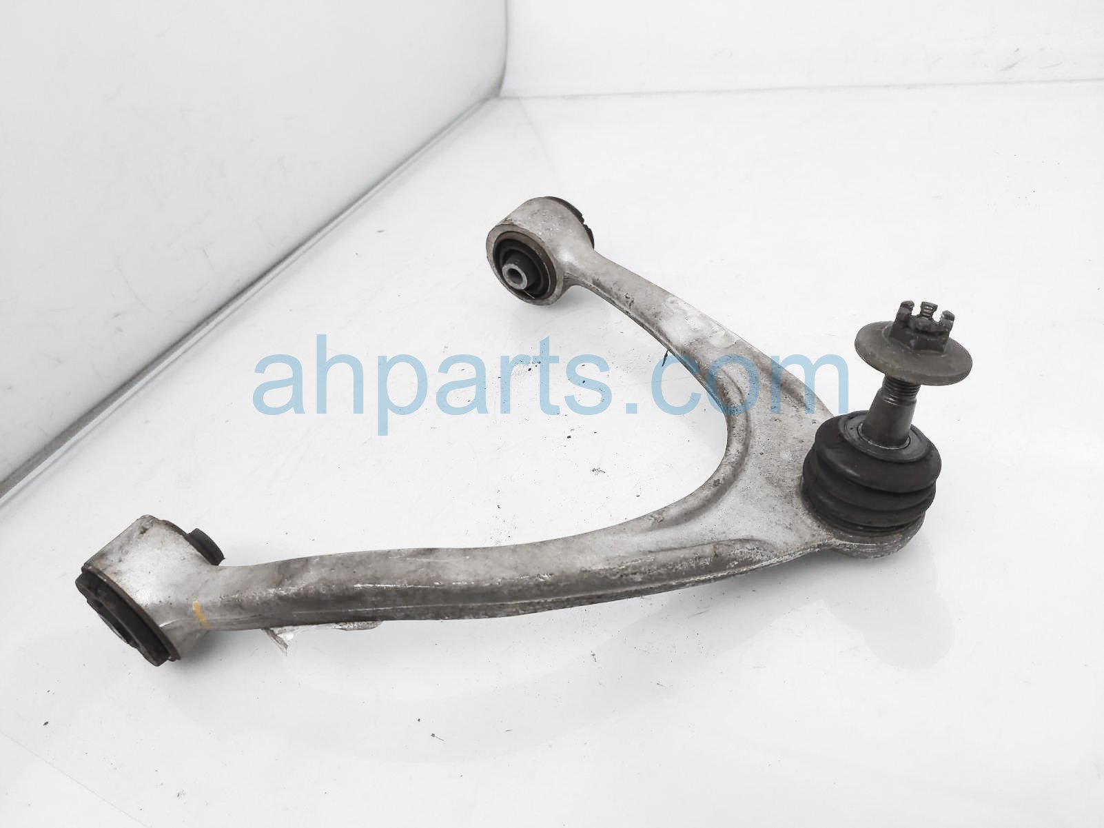 $50 Lexus FR/RH UPPER CONTROL ARM $50 Lexus FR/RH UPPER CONTROL ARM
