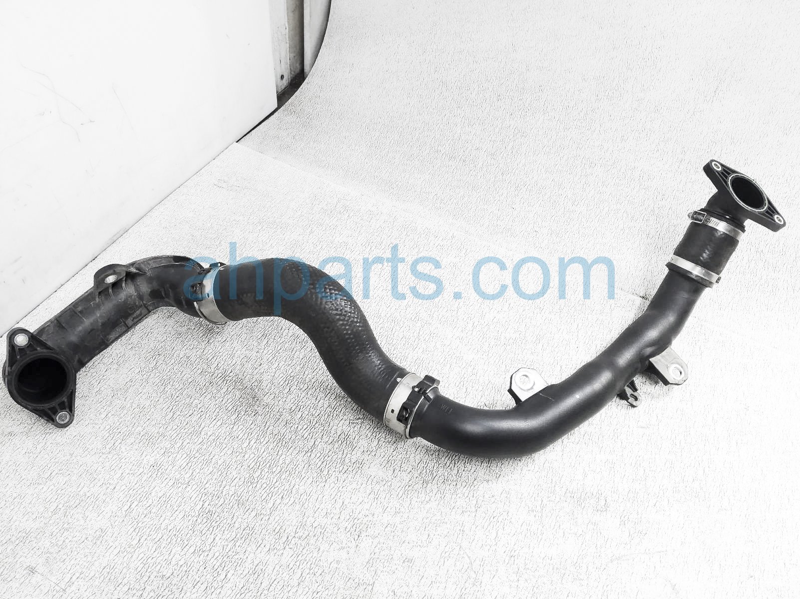 Sold 2019 Mazda CX-9 Turbocharger Inlet Pipe/hose Assy PY8W-13-240E