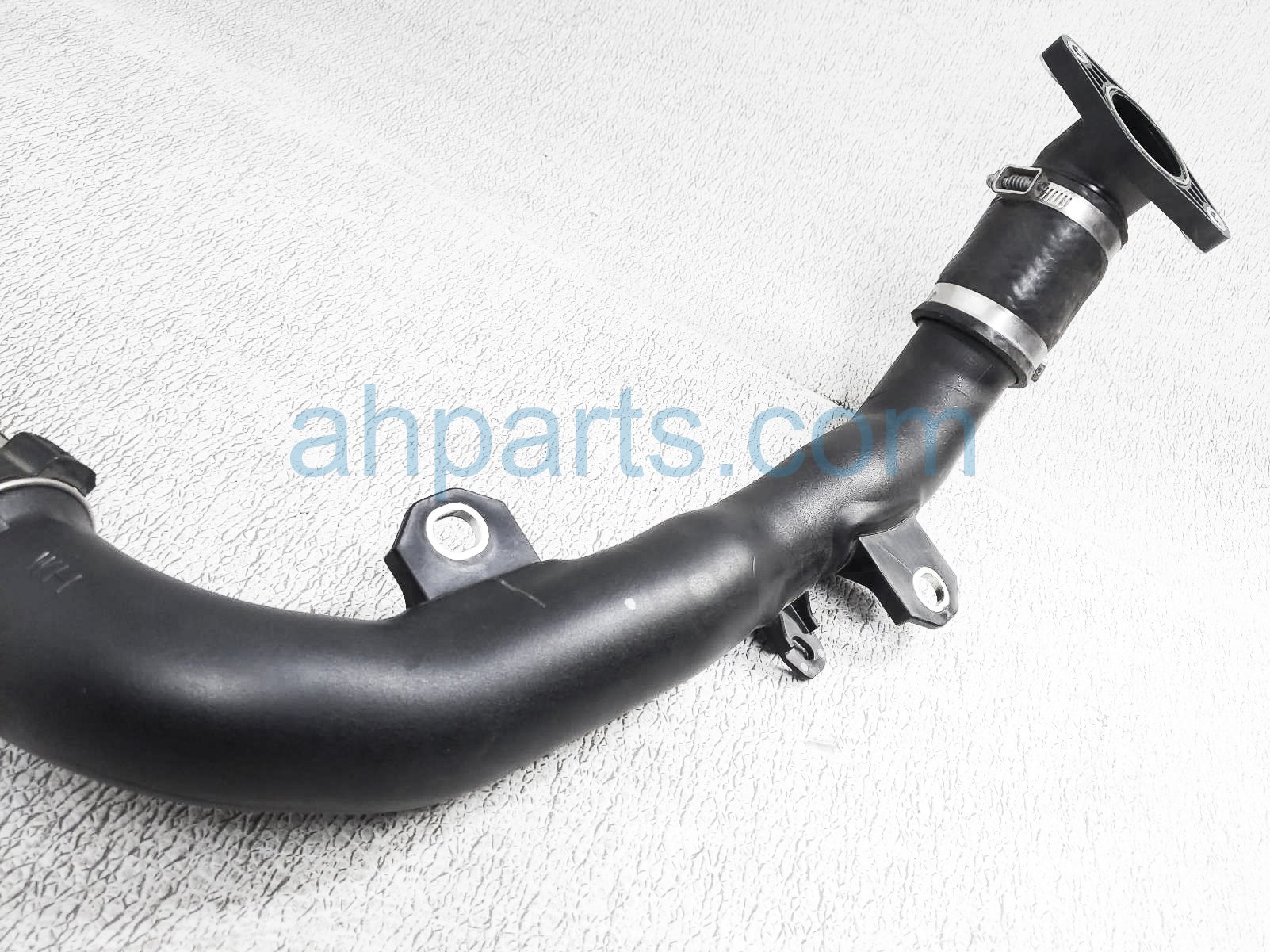 Sold 2019 Mazda CX-9 Turbocharger Inlet Pipe/hose Assy PY8W-13-240E