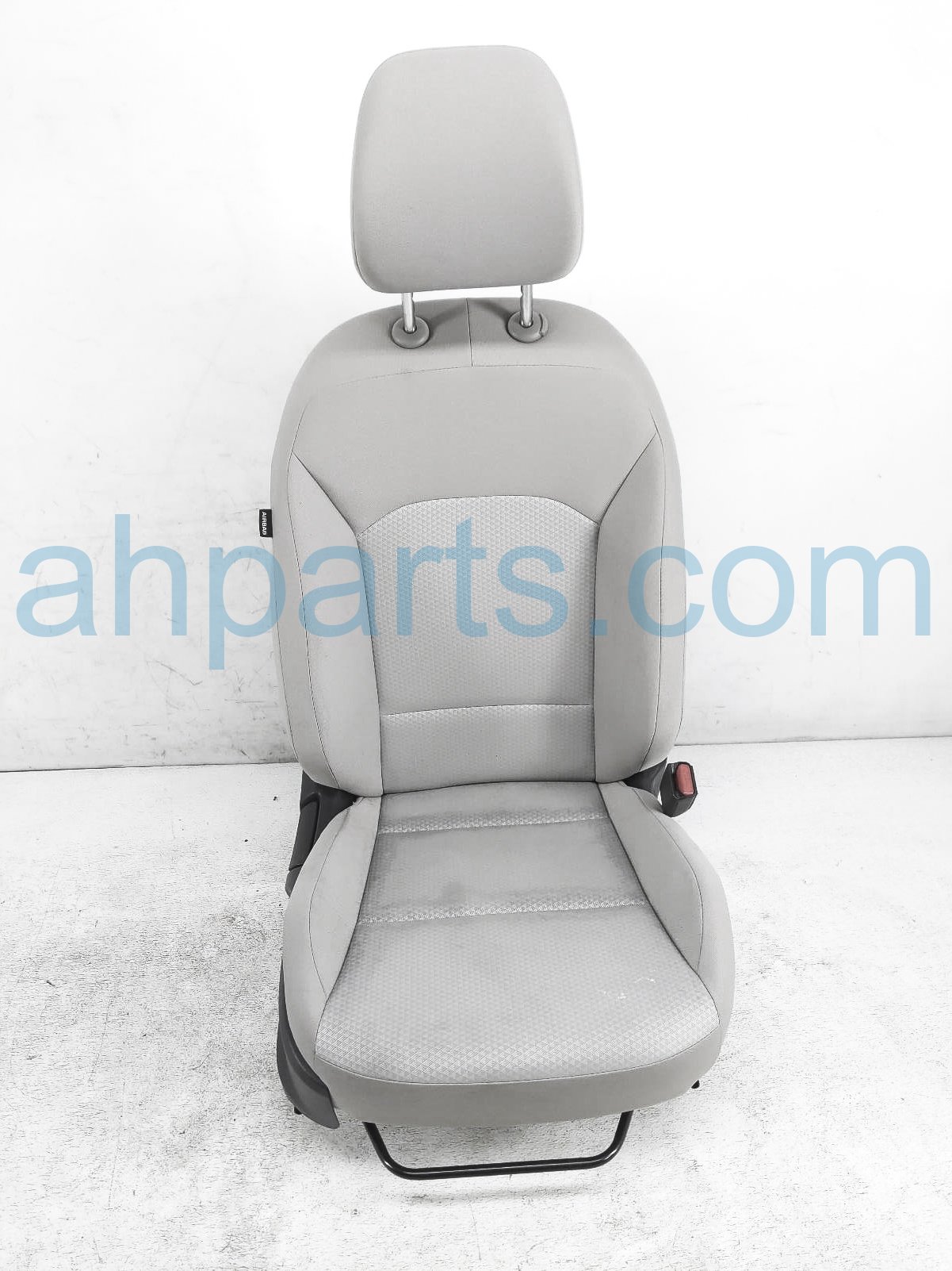 $200 Kia FR/RH SEAT - GREY - W/ AIRBAG $200 Kia FR/RH SEAT - GREY - W/ AIRBAG