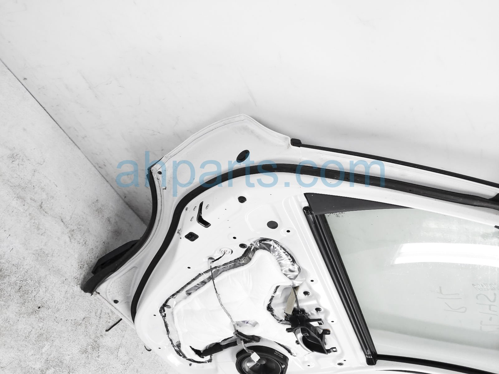 Sold 2017 Honda CR-V Rear Driver Door - White - No Inside Trim