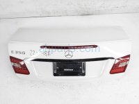 $500 Mercedes TRUNK / DECKLID - WHITE
