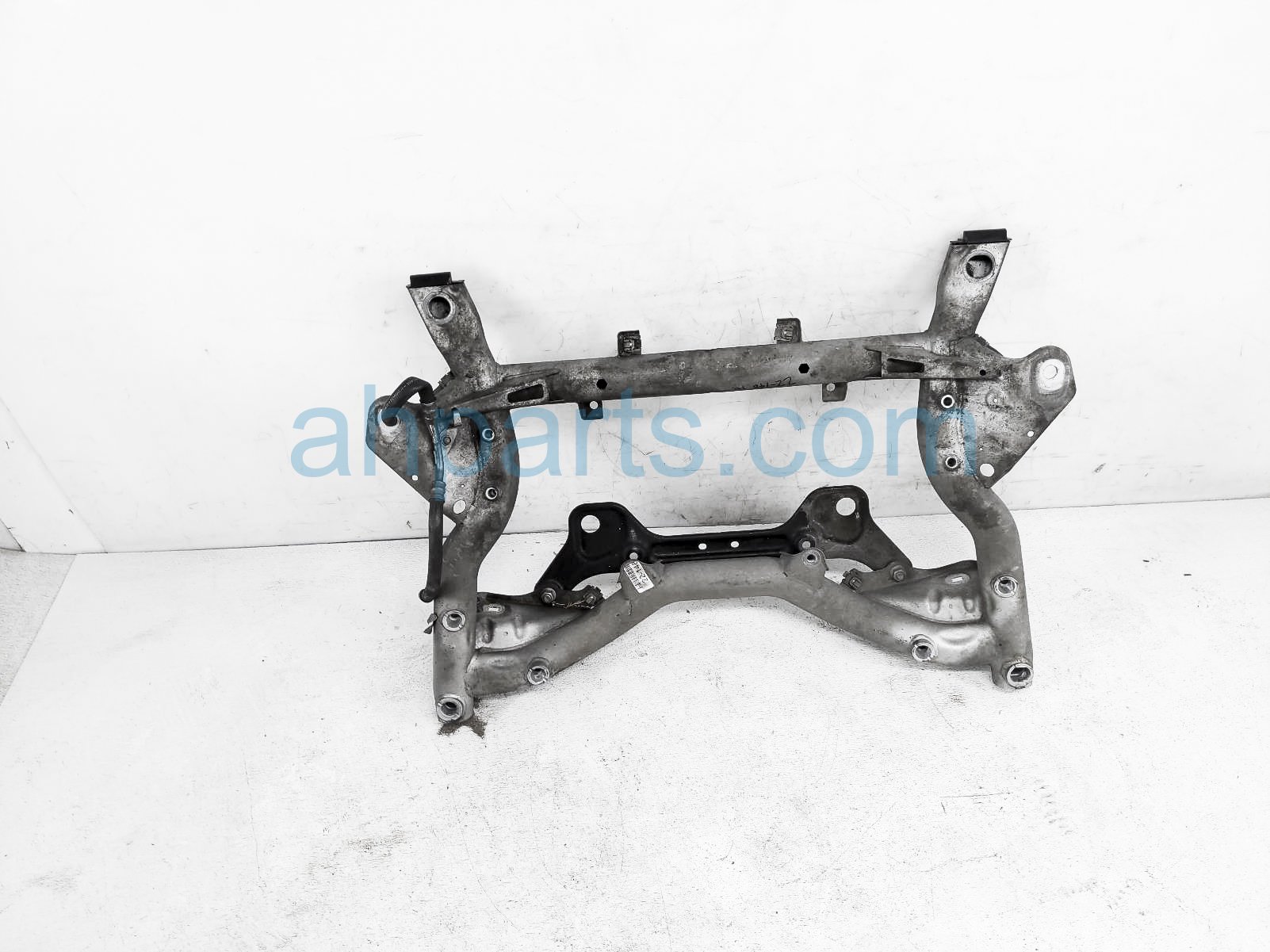 $125 Mercedes FRONT SUB FRAME / CRADLE - RWD $125 Mercedes FRONT SUB FRAME / CRADLE - RWD