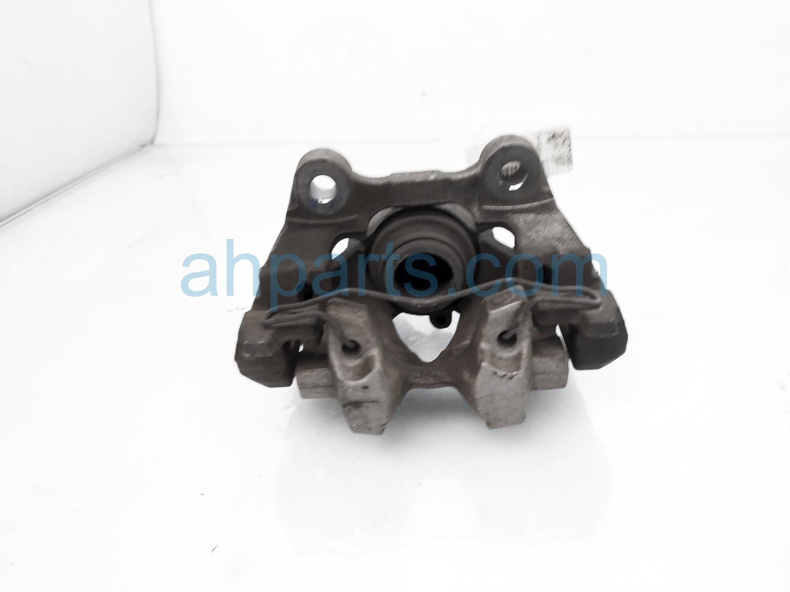 $35 Mercedes RR/LH BRAKE CALIPER $35 Mercedes RR/LH BRAKE CALIPER