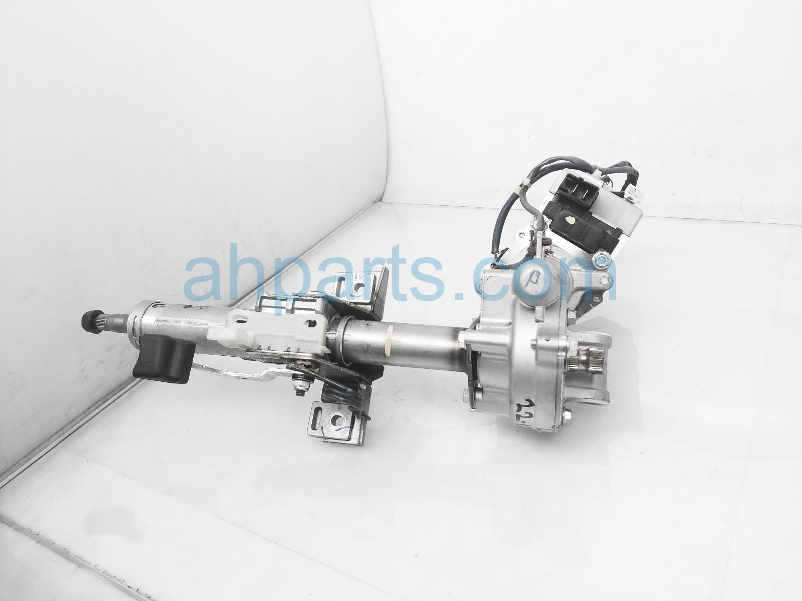 $100 Toyota STEERING COLUMN ASSY - LE $100 Toyota STEERING COLUMN ASSY - LE