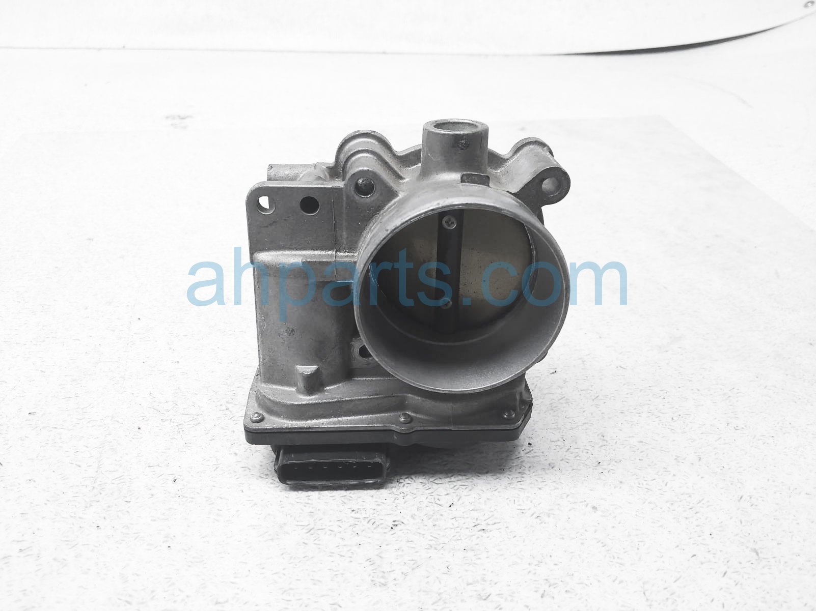 $60 Volvo THROTTLE BODY $60 Volvo THROTTLE BODY