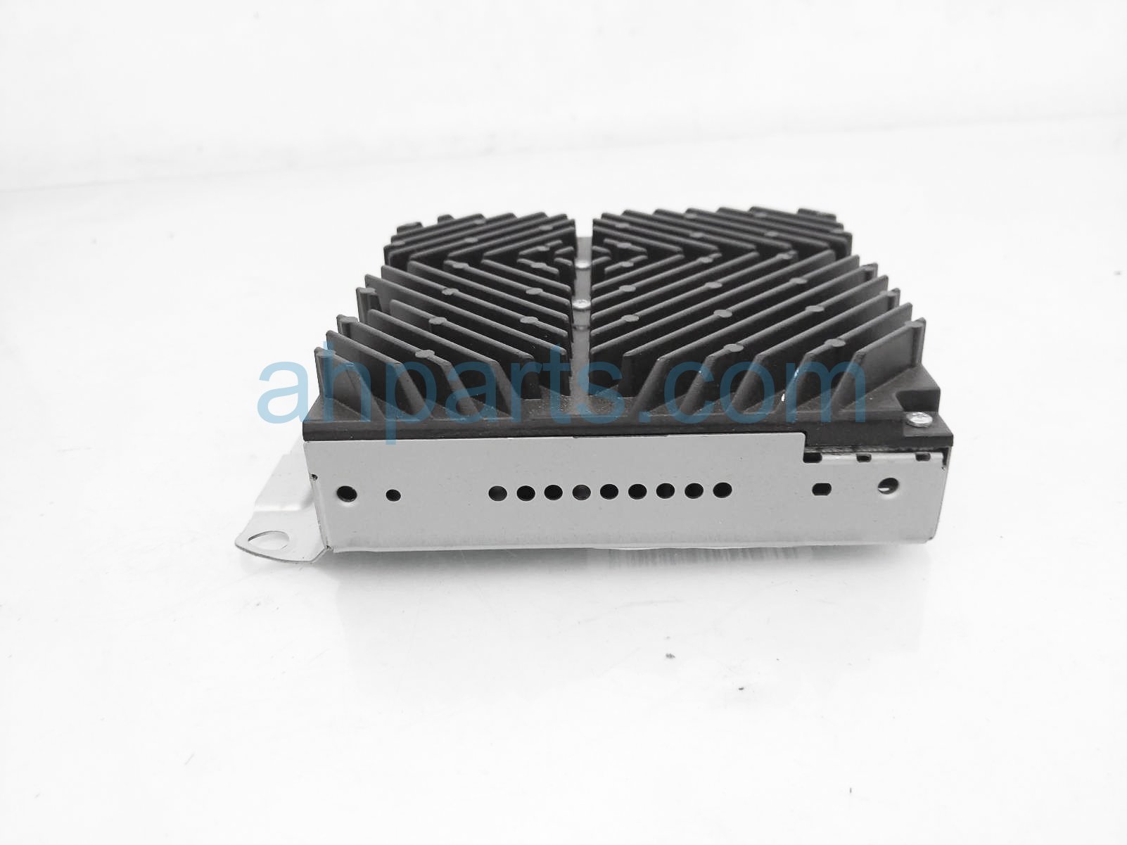 Sold 2019 Honda Accord Audio Amplifier Unit 39186-TVA-A013-M1