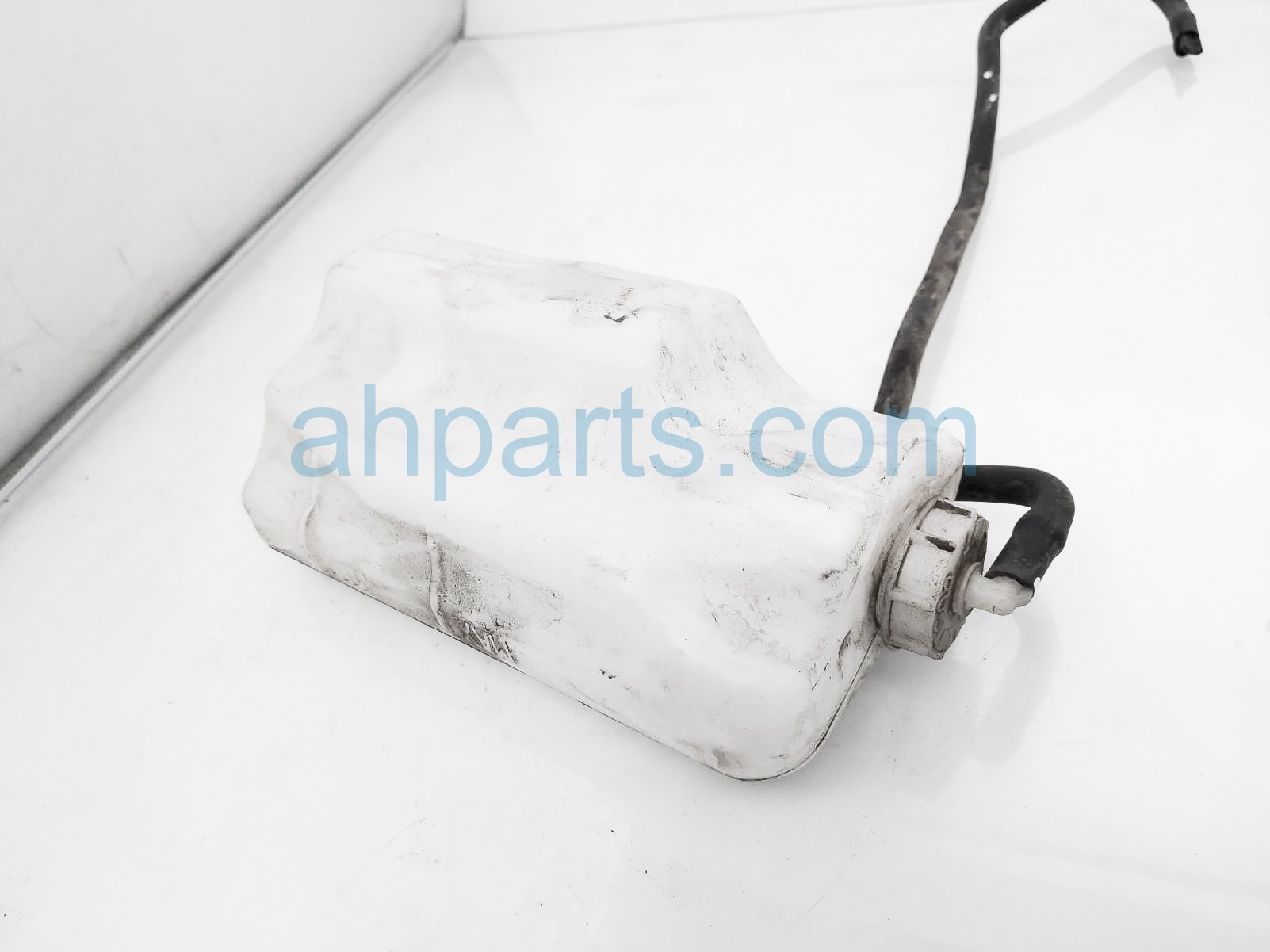 $10 Honda COOLANT OVERFLOW RESERVOIR TANK $10 Honda COOLANT OVERFLOW RESERVOIR TANK