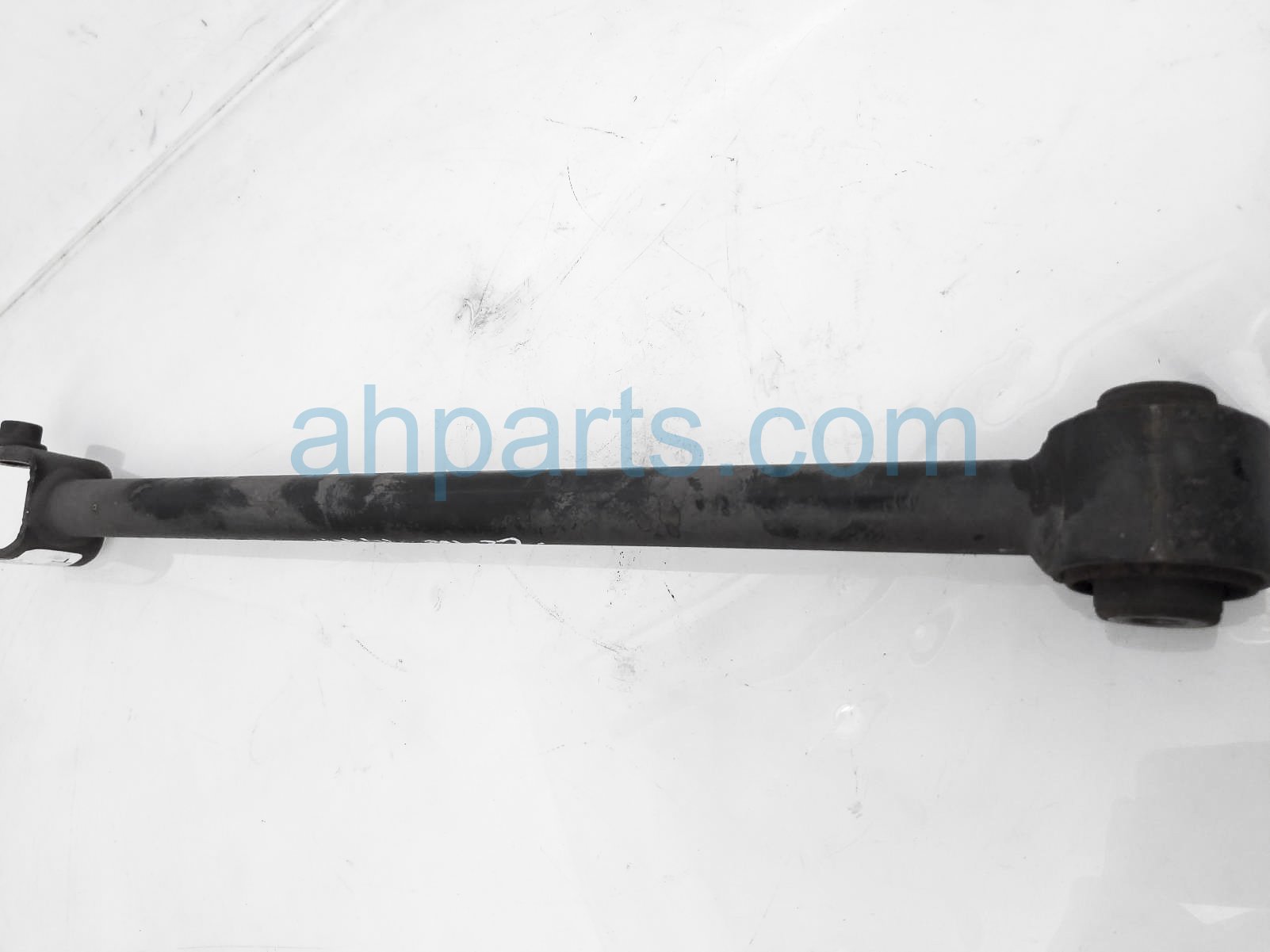 $15 Acura RR/RH TRAILING CONTROL ARM $15 Acura RR/RH TRAILING CONTROL ARM