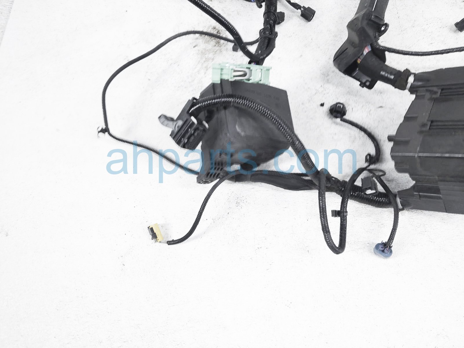 Sold 2017 Honda CRV Engine Room Harness Exl Awd 3220atlaa307,