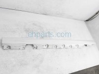 $65 BMW LH SIDE SKIRT / MOLDING - WHITE $65 BMW LH SIDE SKIRT / MOLDING - WHITE
