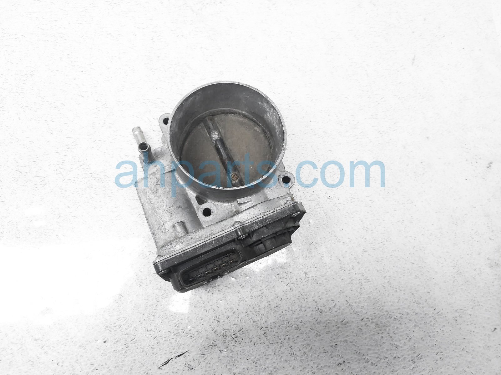 $50 Volvo THROTTLE BODY $50 Volvo THROTTLE BODY