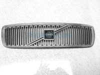 $45 Volvo FRONT GRILLE - CHROME - NOTES
