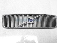 $40 Volvo FRONT GRILLE - CHROME/SILVER $40 Volvo FRONT GRILLE - CHROME/SILVER