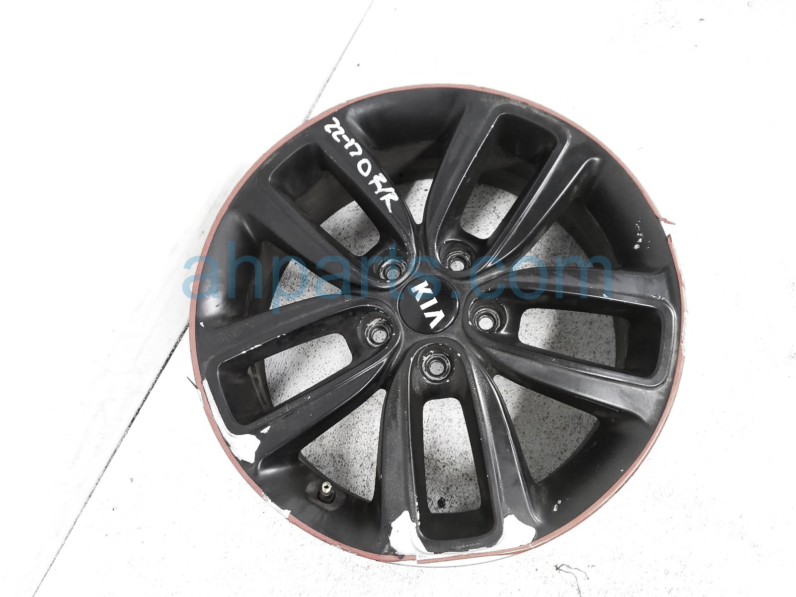 $70 Kia FR/RH WHEEL / RIM - PAINTED BLACK $70 Kia FR/RH WHEEL / RIM - PAINTED BLACK