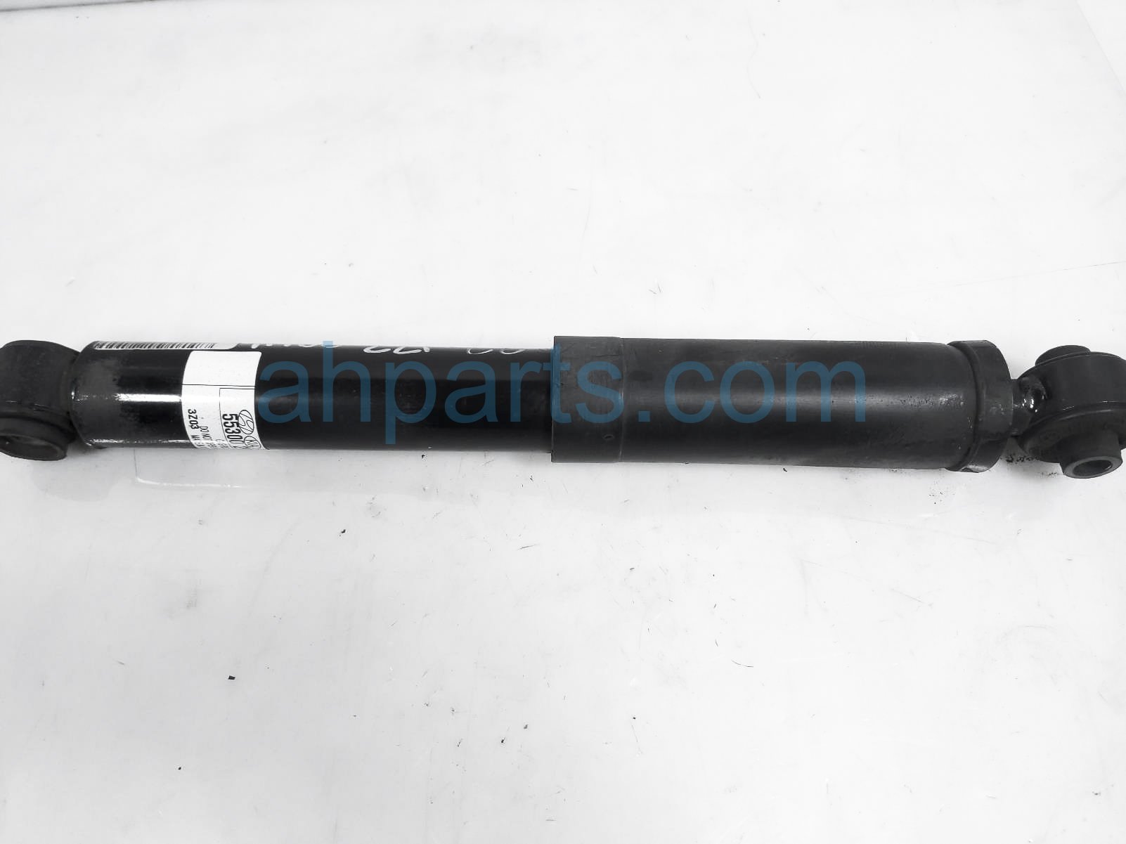 $25 Hyundai RR/LH SHOCK ABSORBER $25 Hyundai RR/LH SHOCK ABSORBER