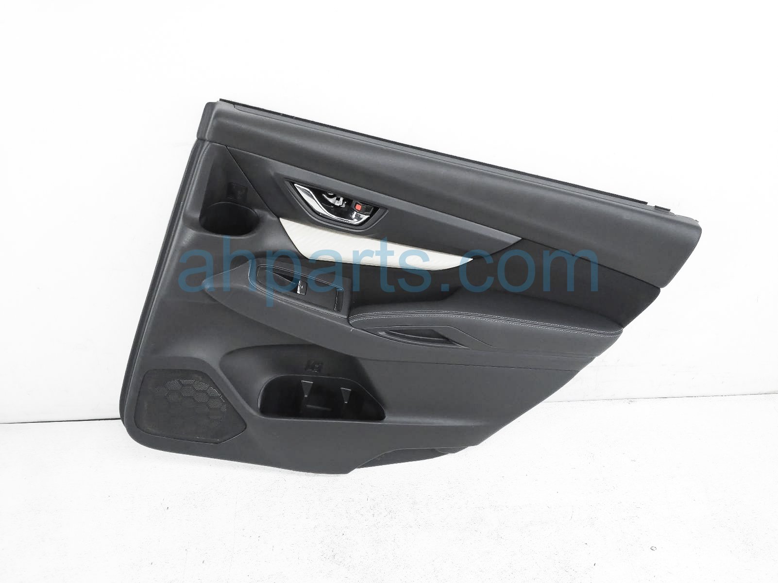 $95 Subaru RR/RH INTERIOR DOOR PANEL - BLACK $95 Subaru RR/RH INTERIOR DOOR PANEL - BLACK