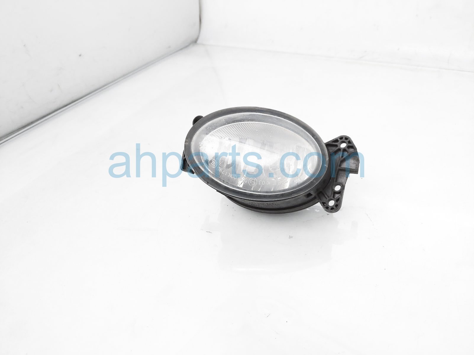 $45 Mercedes RH FOG LAMP / LIGHT - NOTES $45 Mercedes RH FOG LAMP / LIGHT - NOTES