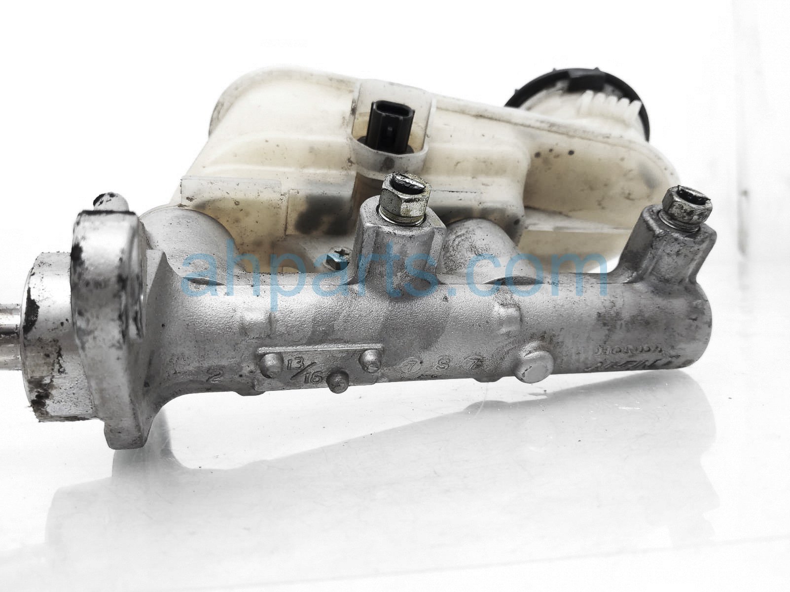 2008 Honda Accord Brake Master Cylinder 46100TA1A01,