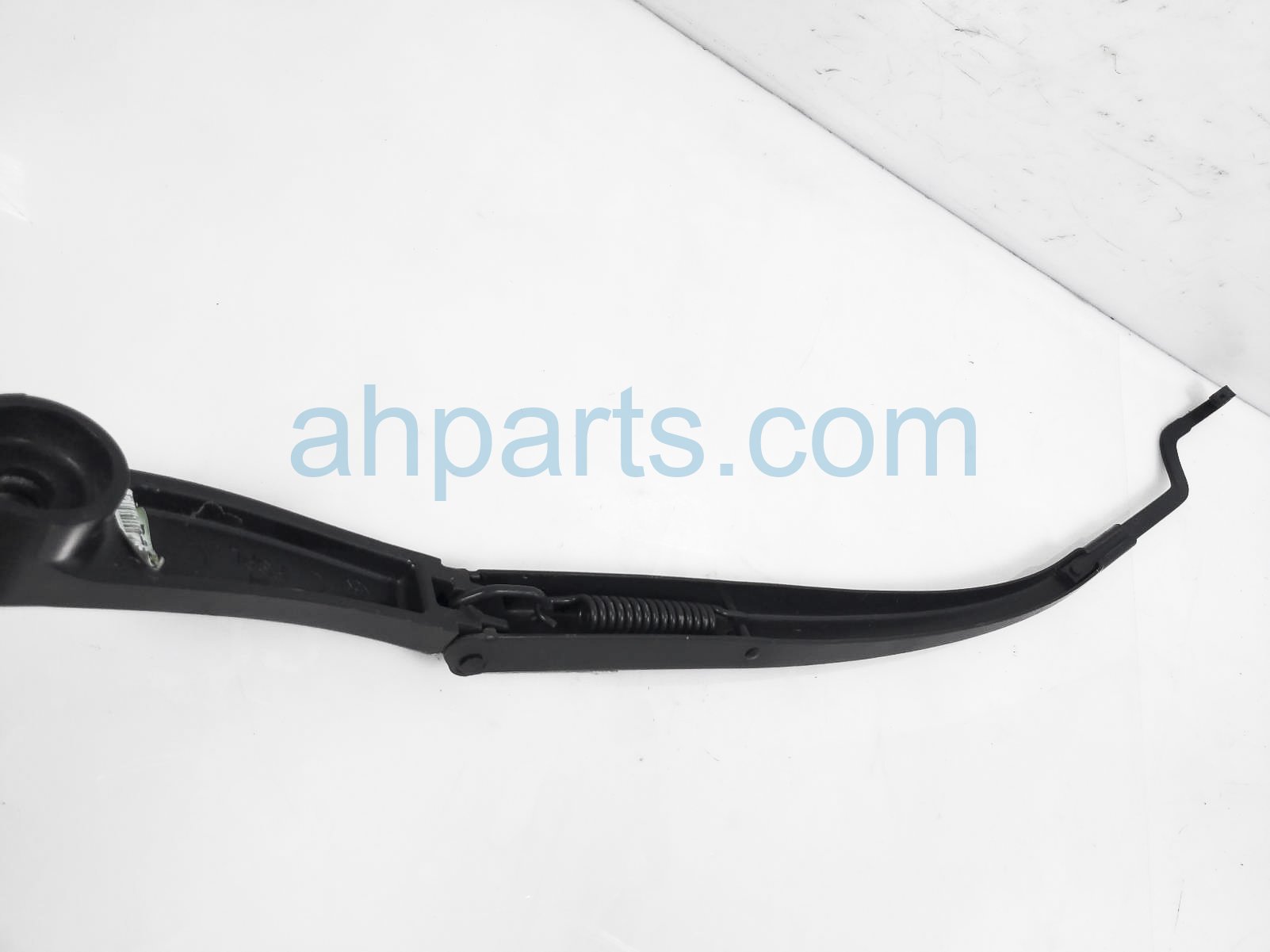 $25 Hyundai RH WINDSHIELD WIPER ARM $25 Hyundai RH WINDSHIELD WIPER ARM