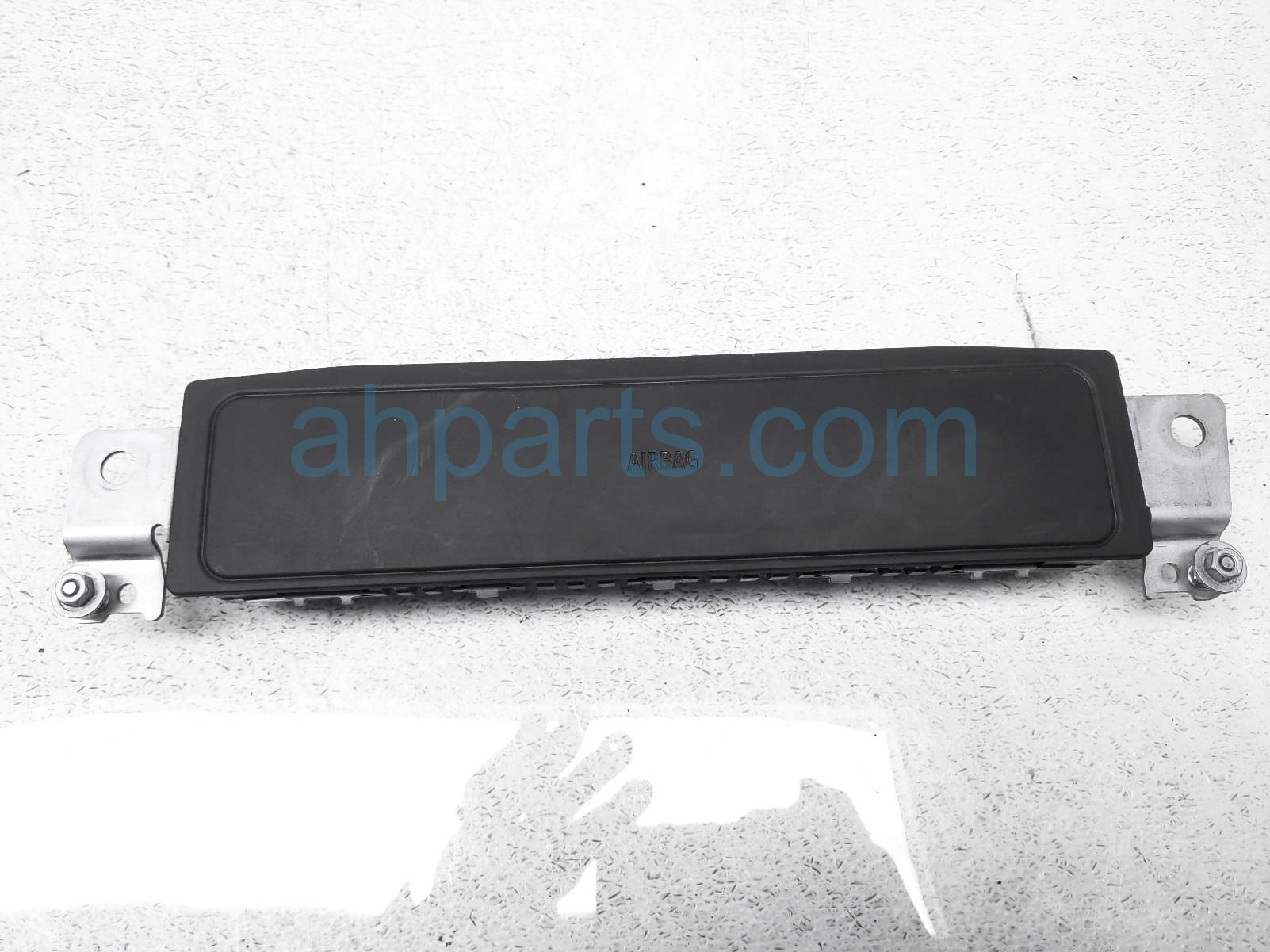 $75 BMW PASSENGER KNEE AIR BAG $75 BMW PASSENGER KNEE AIR BAG