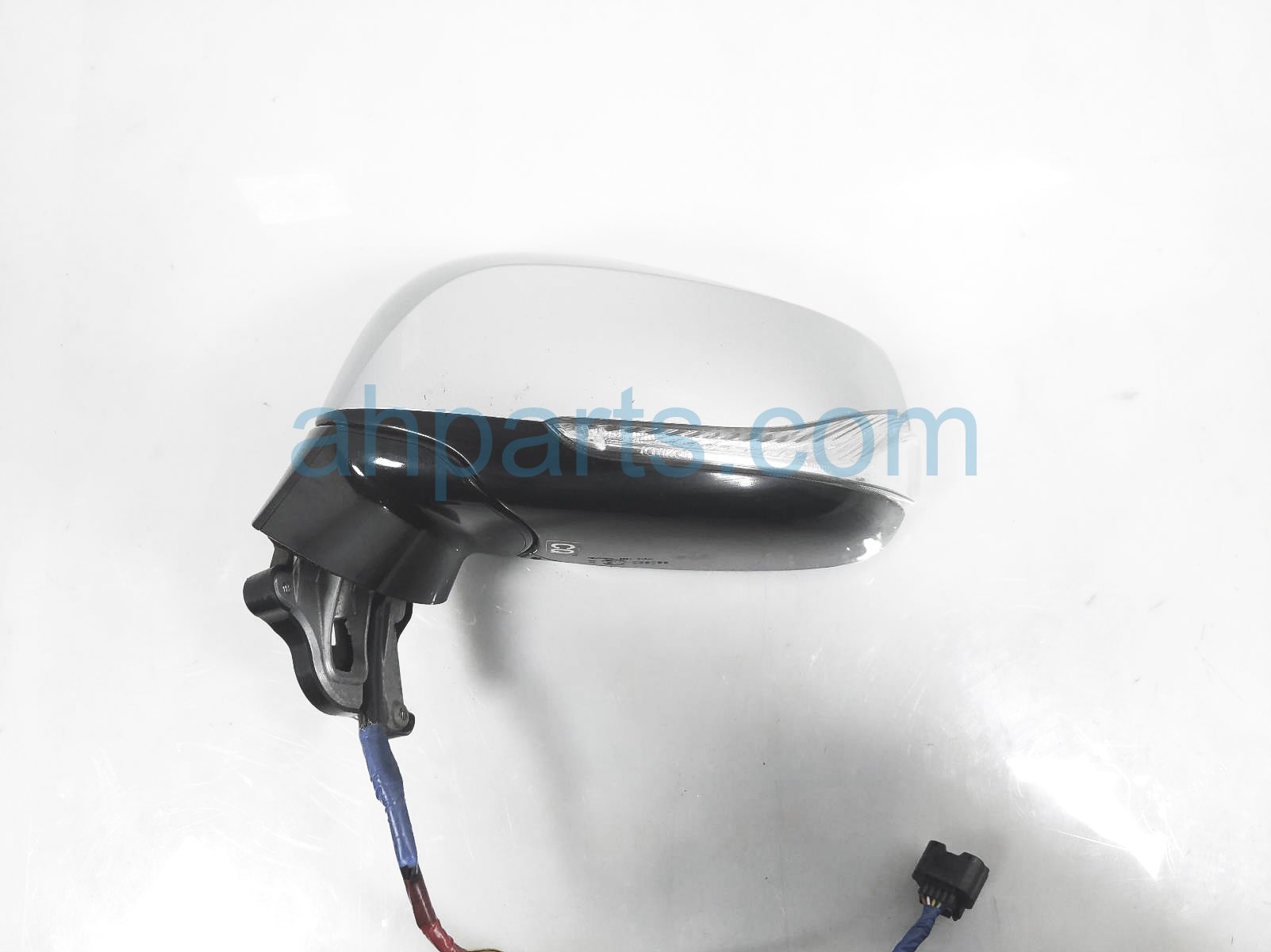 $375 Infiniti LH SIDE VIEW MIRROR - SILVER $375 Infiniti LH SIDE VIEW MIRROR - SILVER