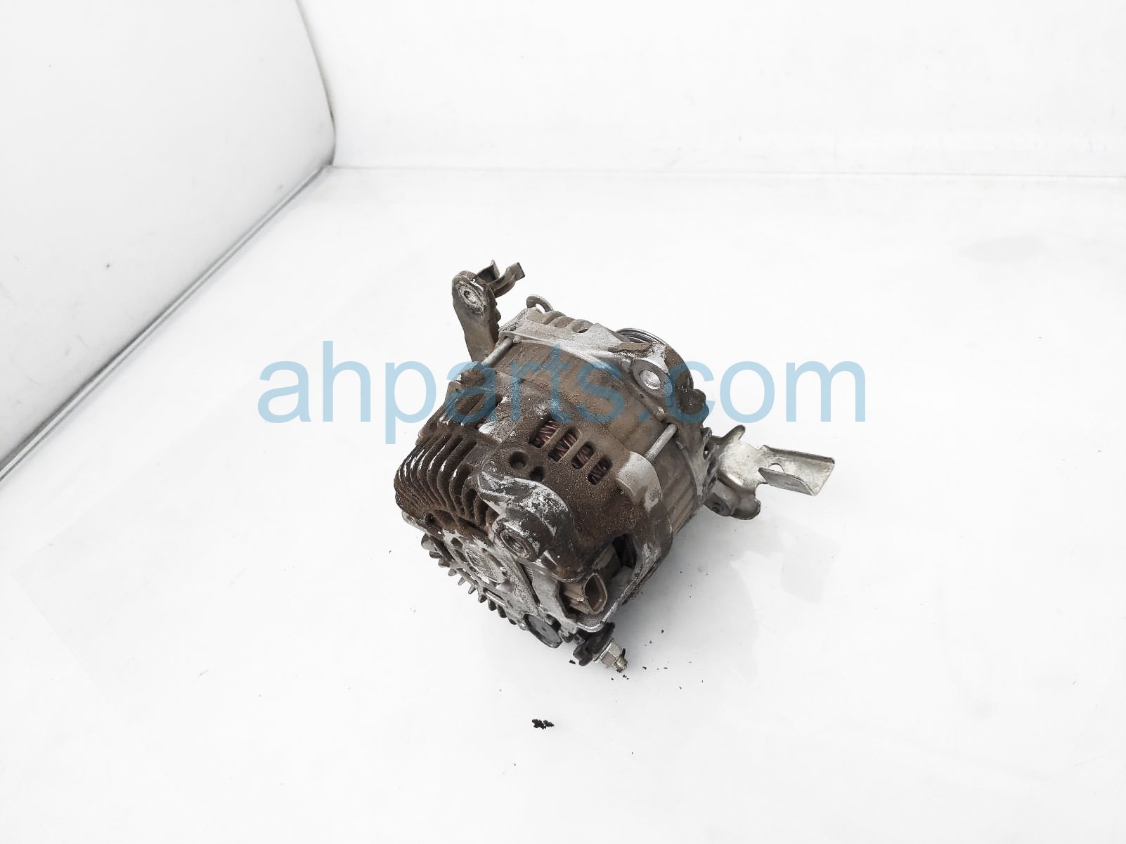 $65 Infiniti ALTERNATOR / GENERATOR $65 Infiniti ALTERNATOR / GENERATOR