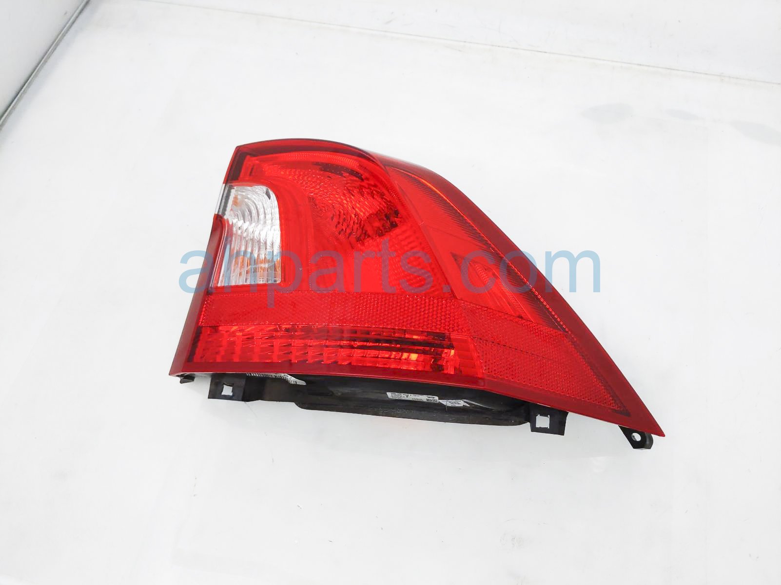 $70 Volvo RH TAIL LAMP (ON BODY) $70 Volvo RH TAIL LAMP (ON BODY)