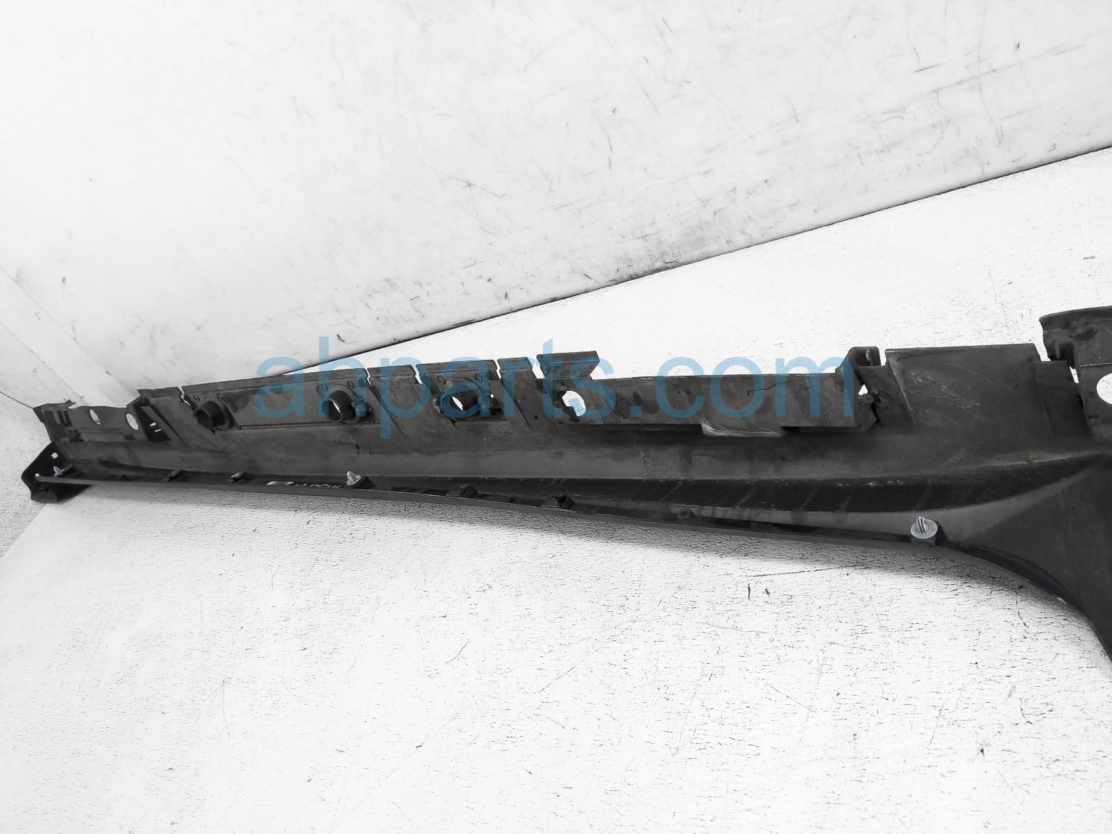 Sold 2019 Toyota Corolla Rocker Trim Driver Side Skirt / Molding ...