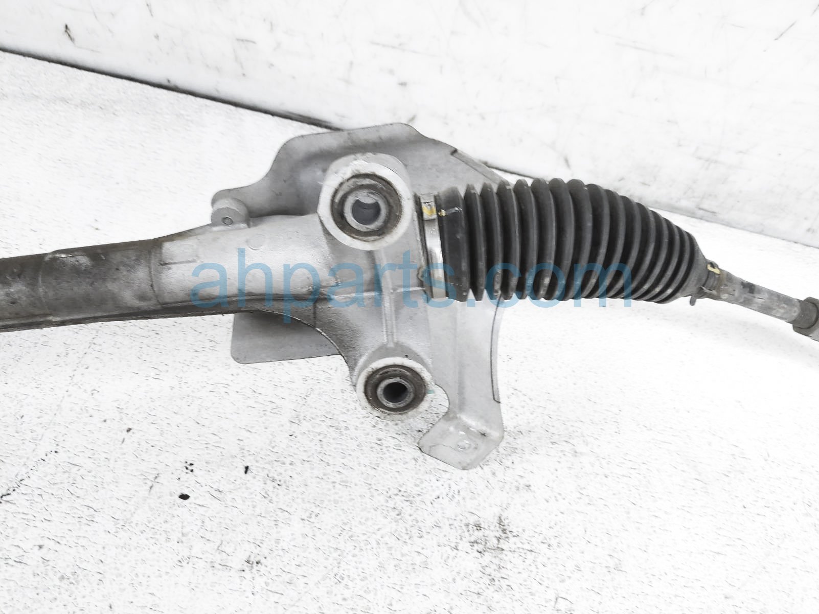 Power Steering Rack For Hyundai Santa Fe 2001-2006 (3.5L V6) – Remanufactured With Lifetime Warranty